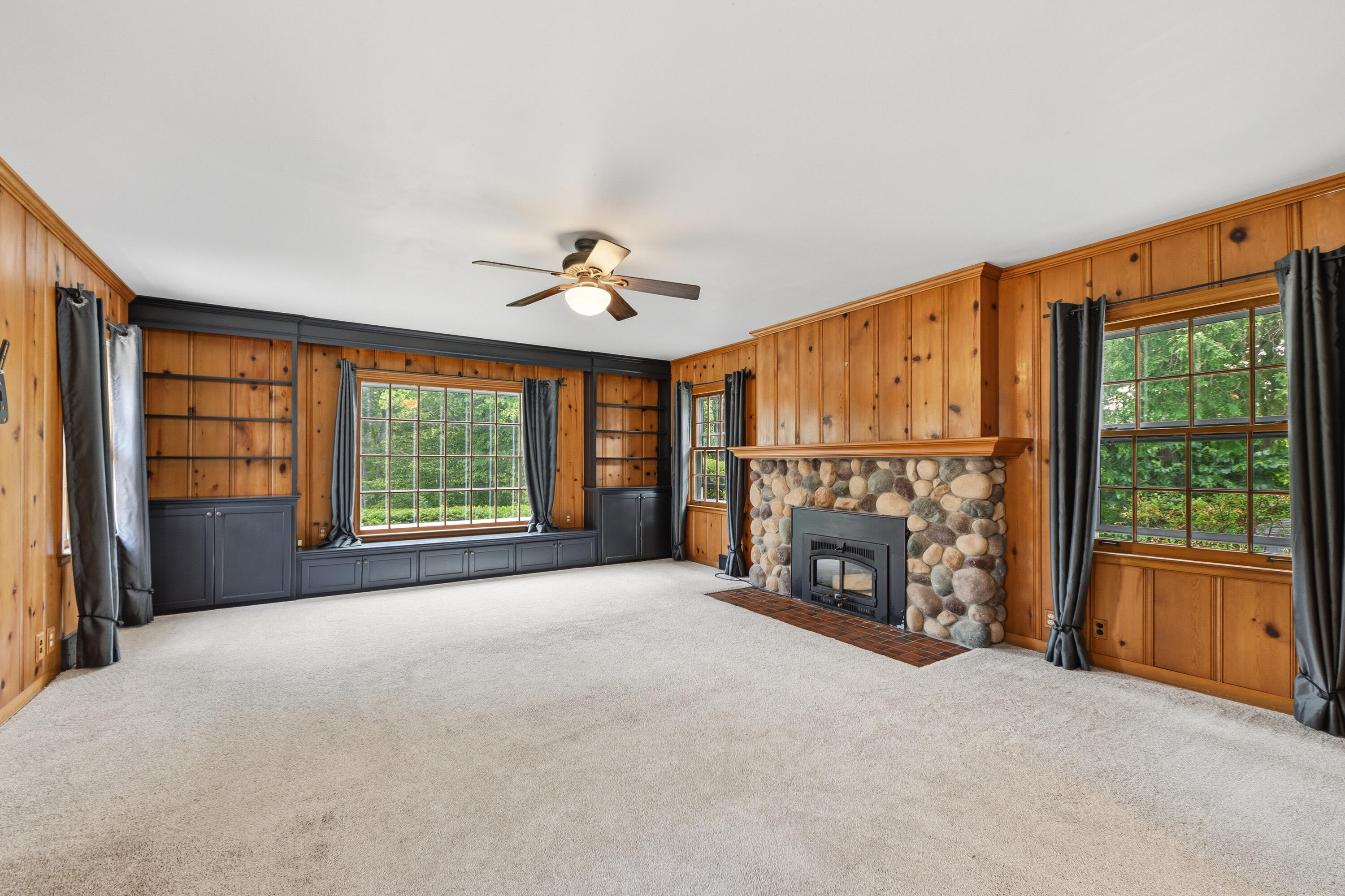 7620 W Drexel Ave