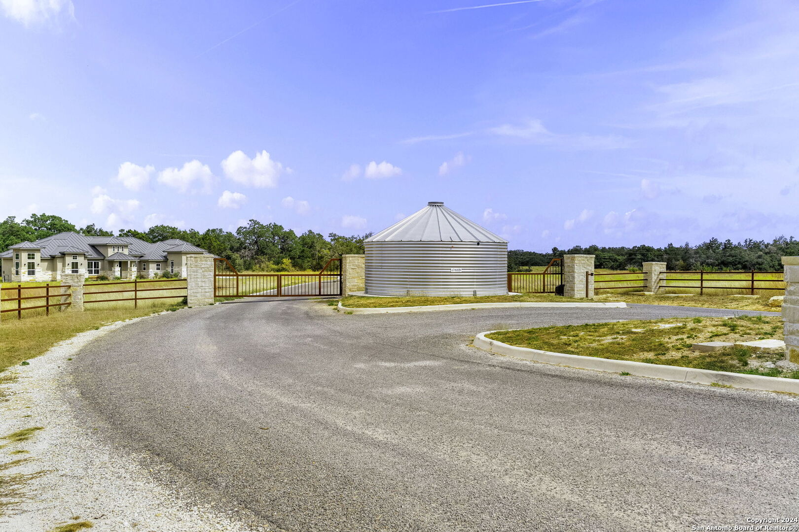 701 Windmill Ridge Dr.