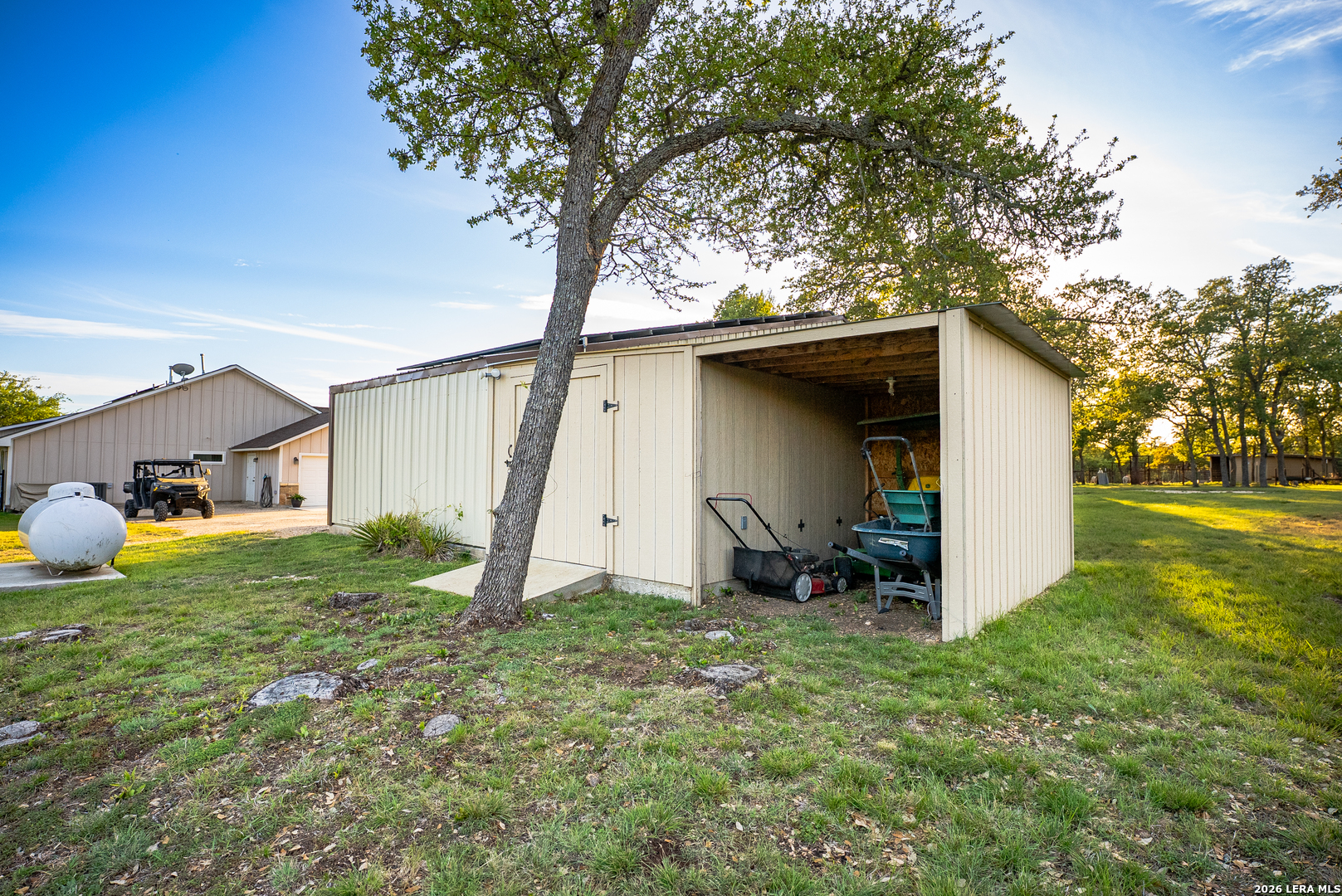 2873 Ranch Road 1888