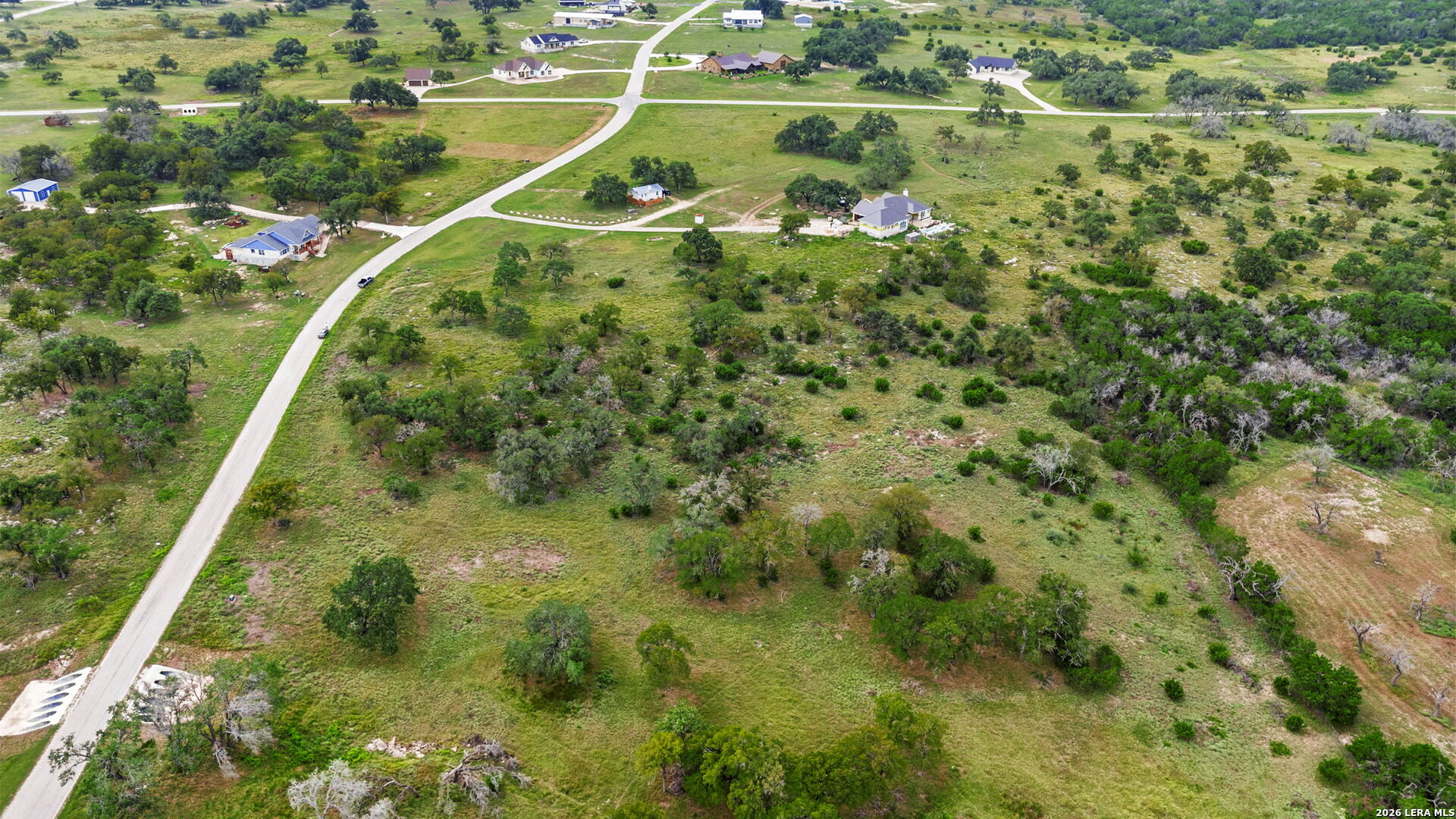 LOT 98 AXIS CIRCLE