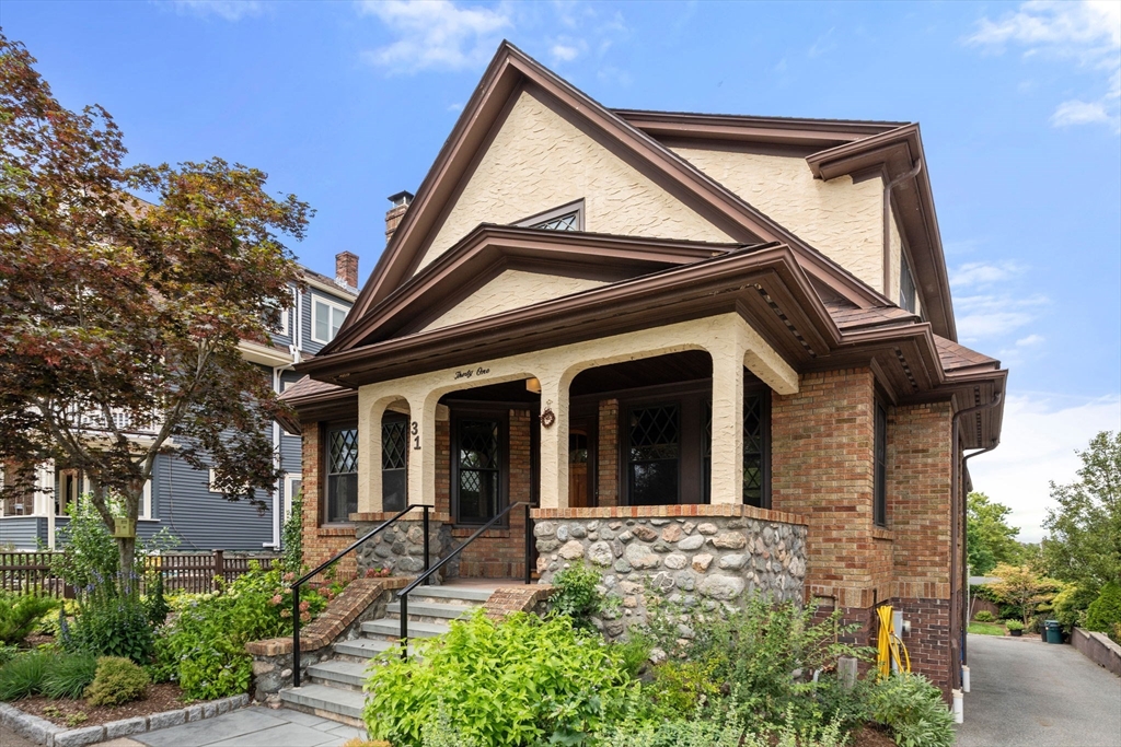31 Concord Avenue