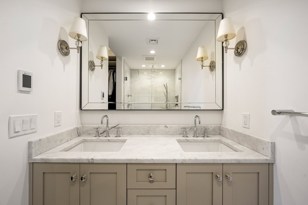 327 Commonwealth Avenue # 4
