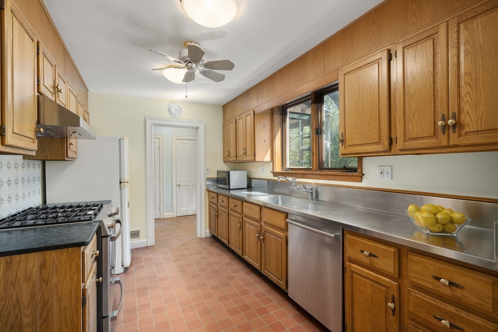 116 Glen Rd