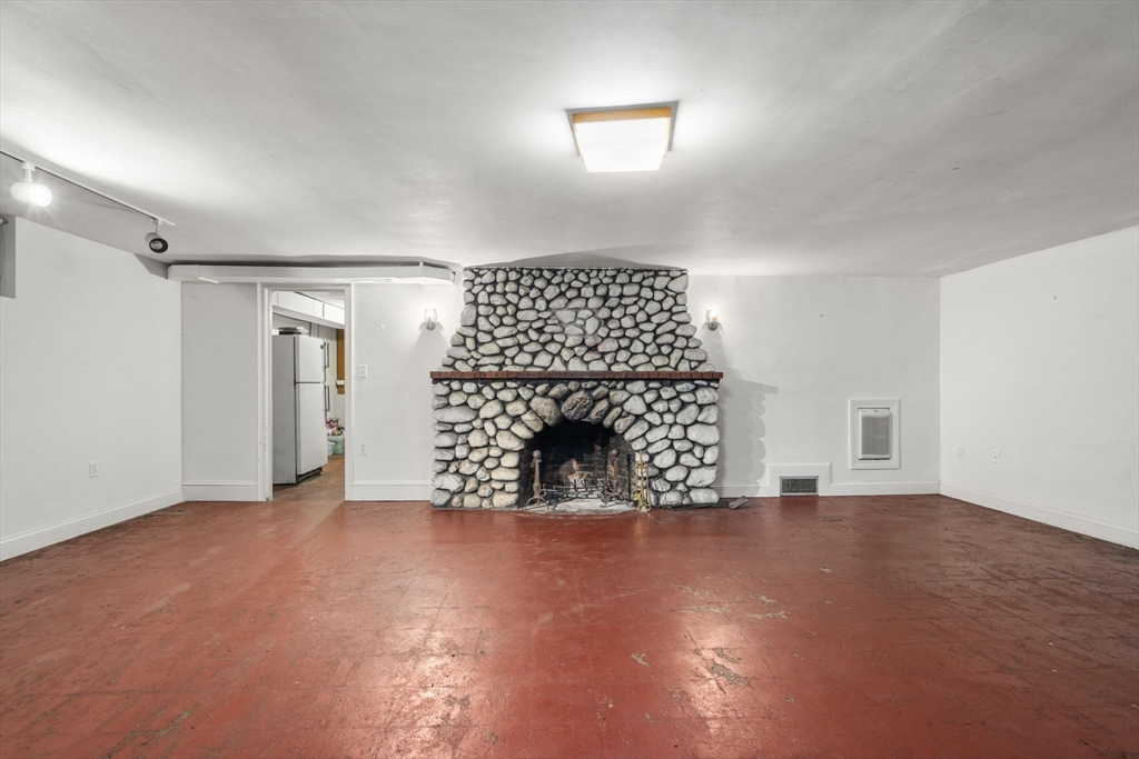 116 Glen Rd