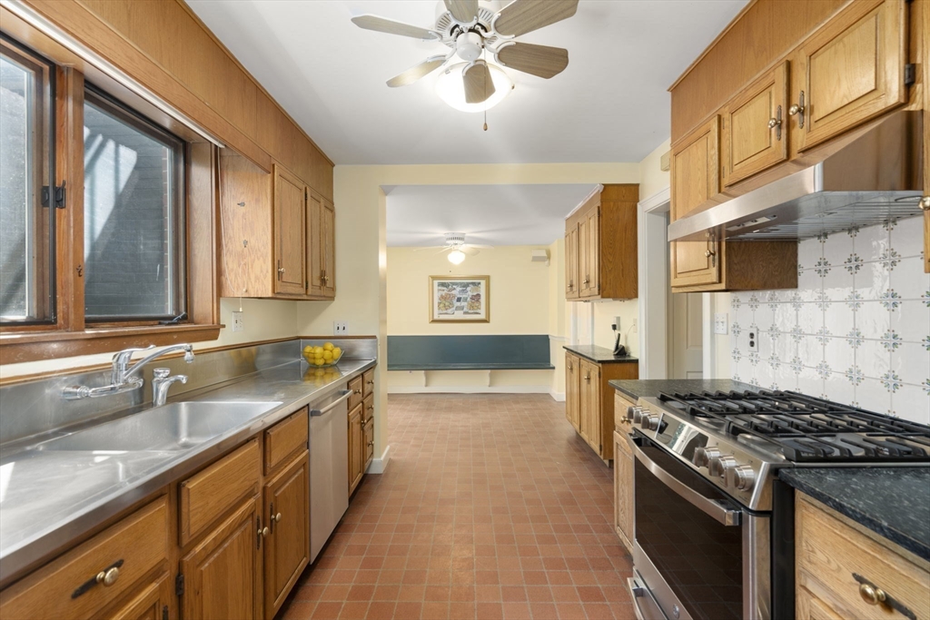 116 Glen Rd