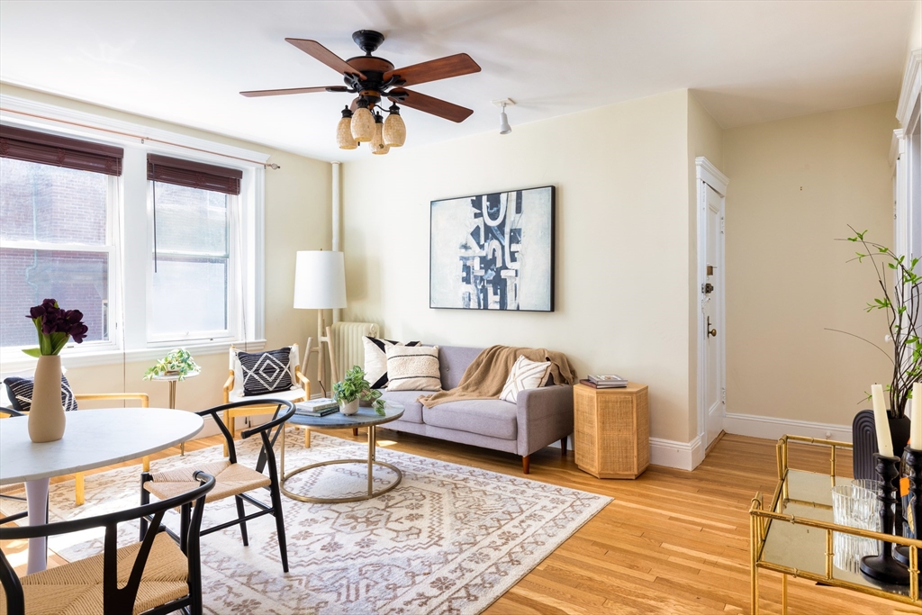 15 Short St # 4