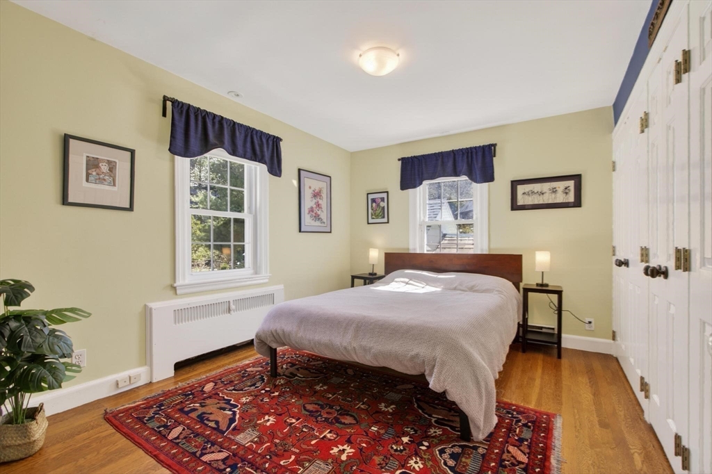 152 Beverly Rd