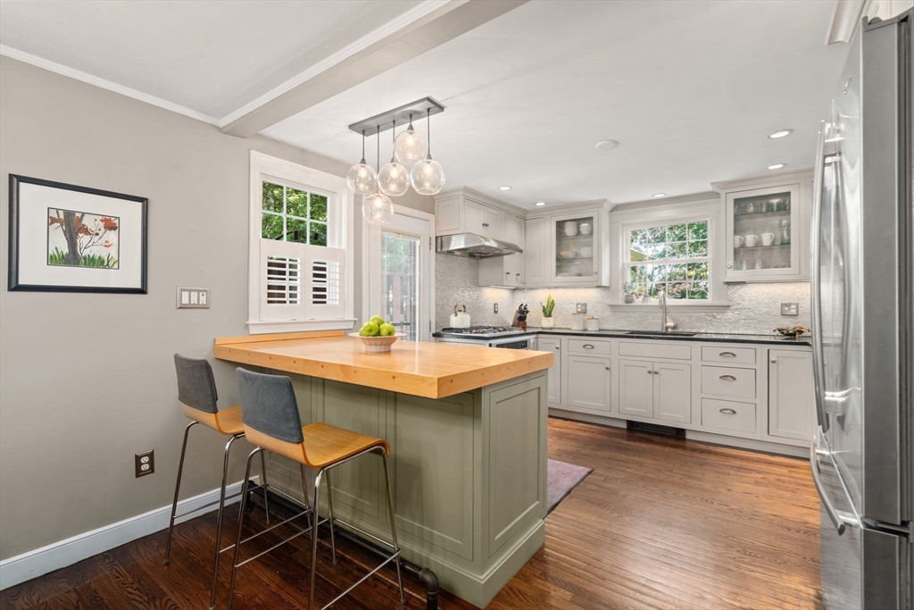 109 Whitcomb Ave