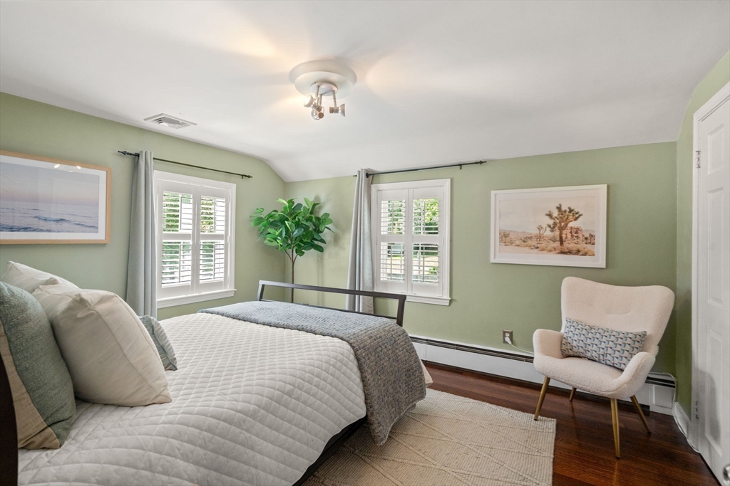 109 Whitcomb Ave
