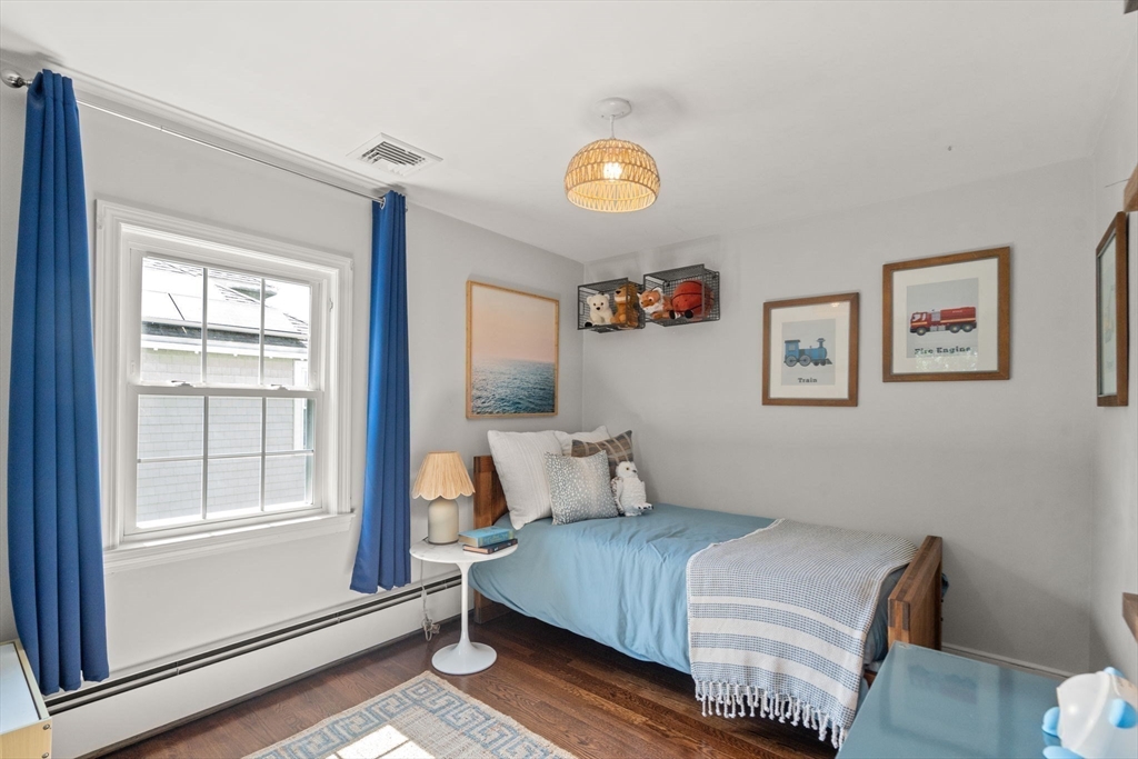 109 Whitcomb Ave