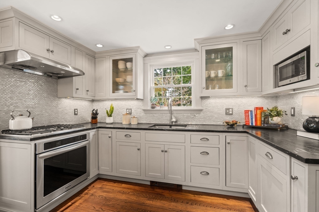 109 Whitcomb Ave