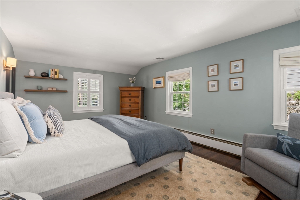 109 Whitcomb Ave