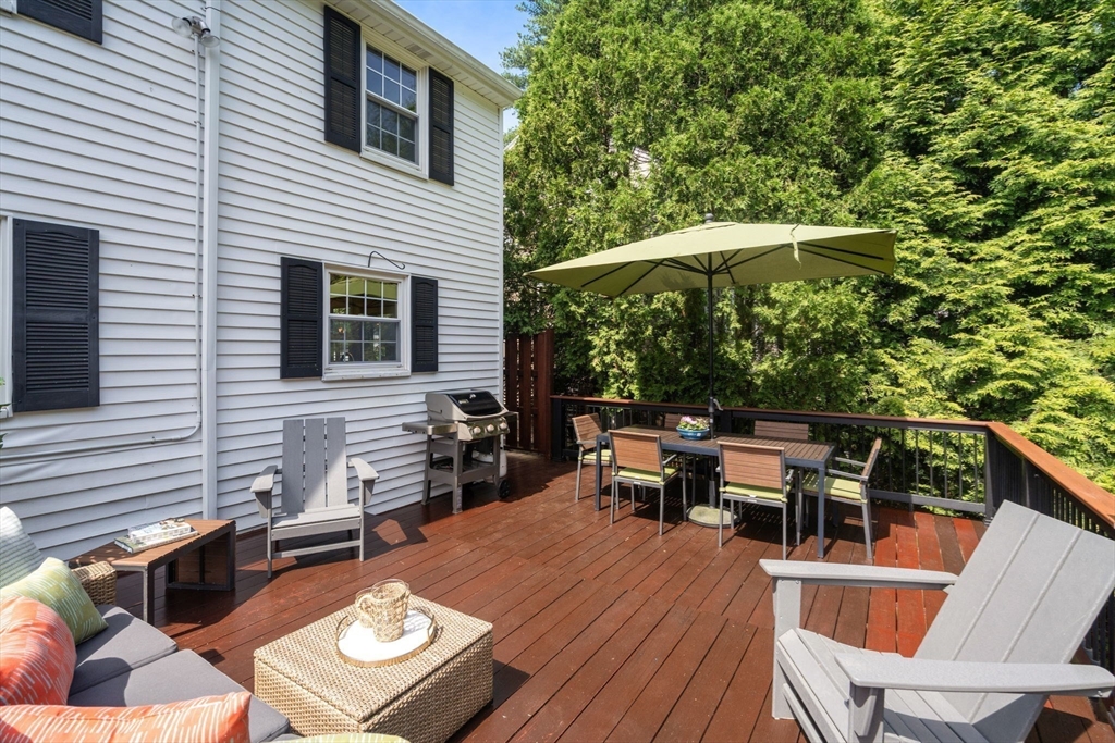 109 Whitcomb Ave