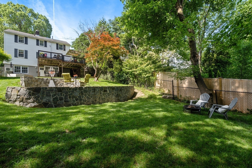 109 Whitcomb Ave