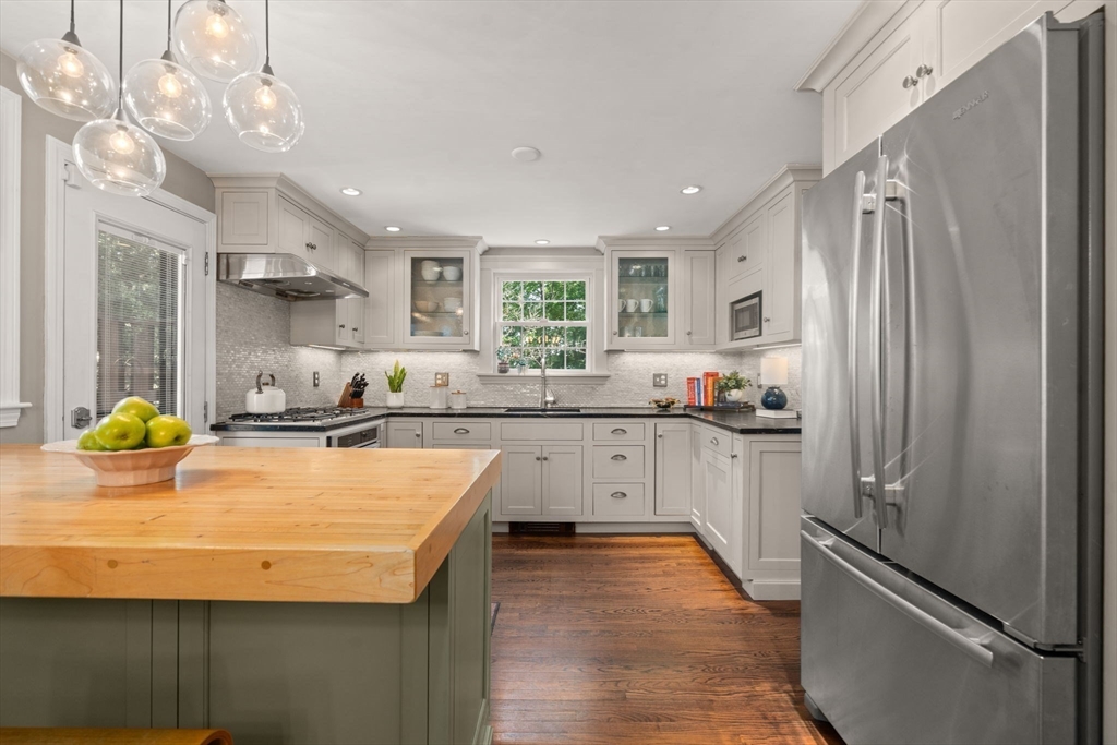 109 Whitcomb Ave