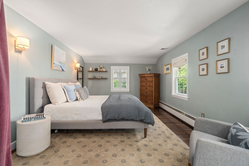 109 Whitcomb Ave