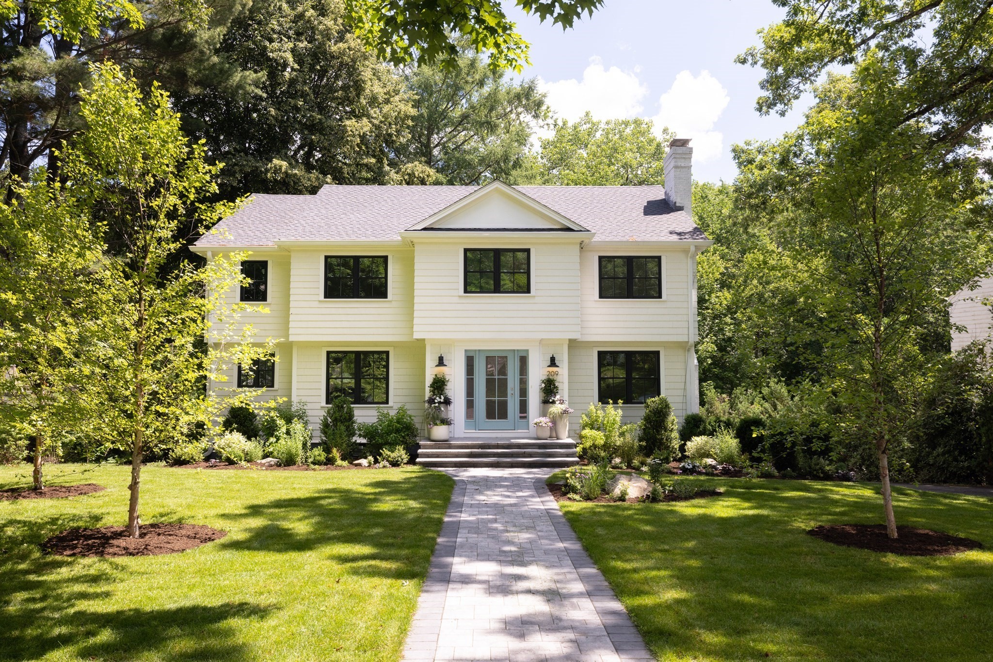 209 Bristol Rd