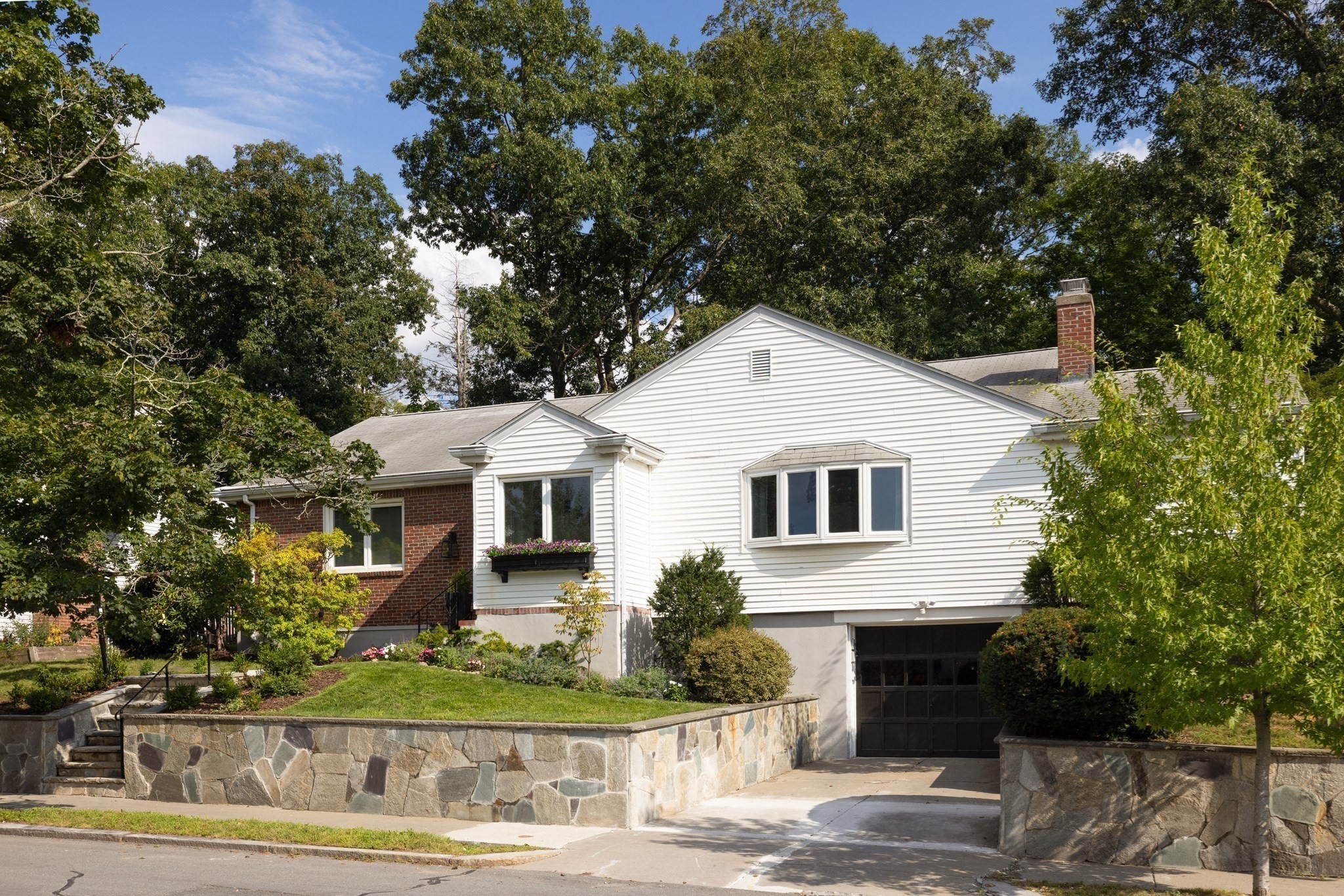 154 Bellingham
