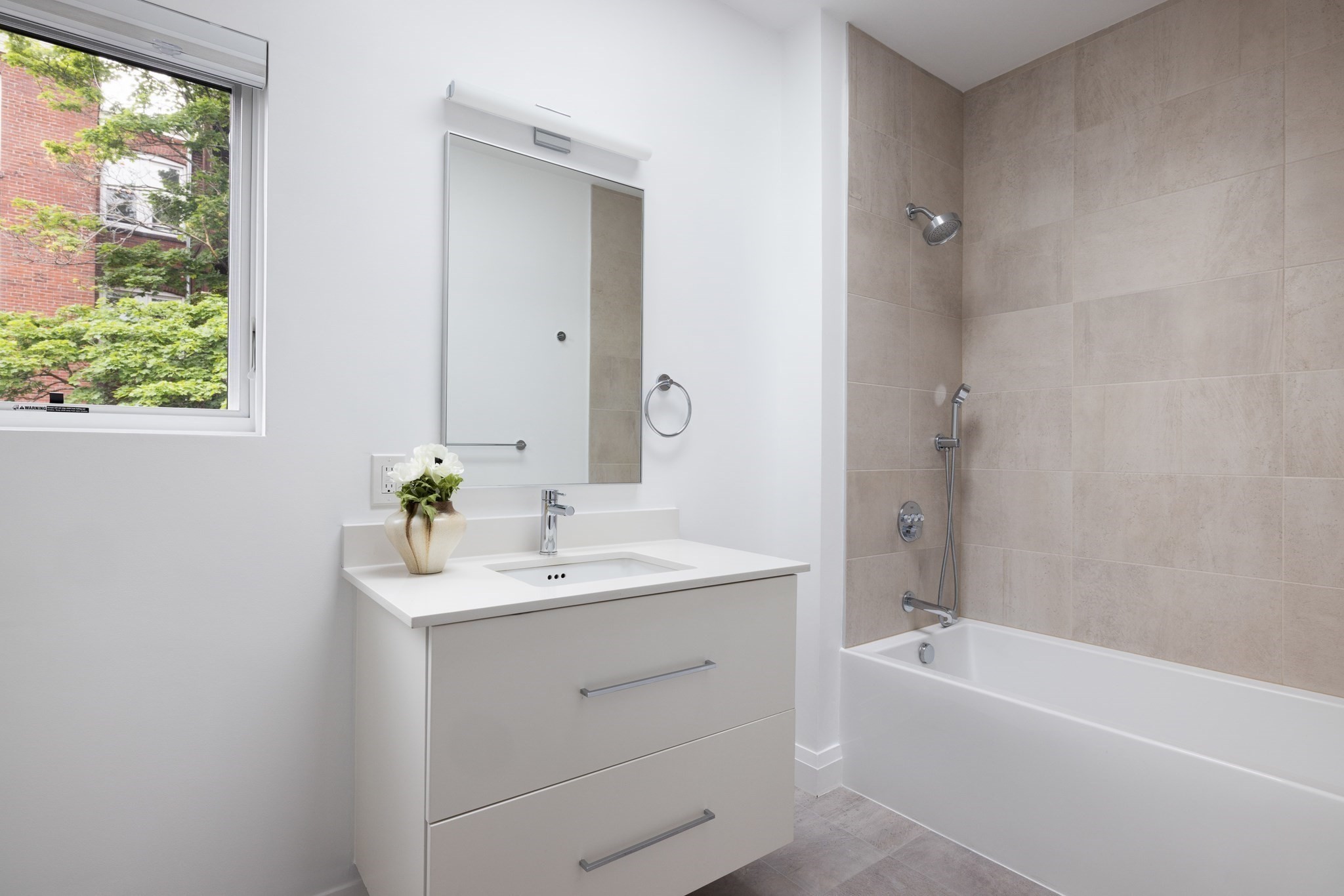 8 Richardson St # 8