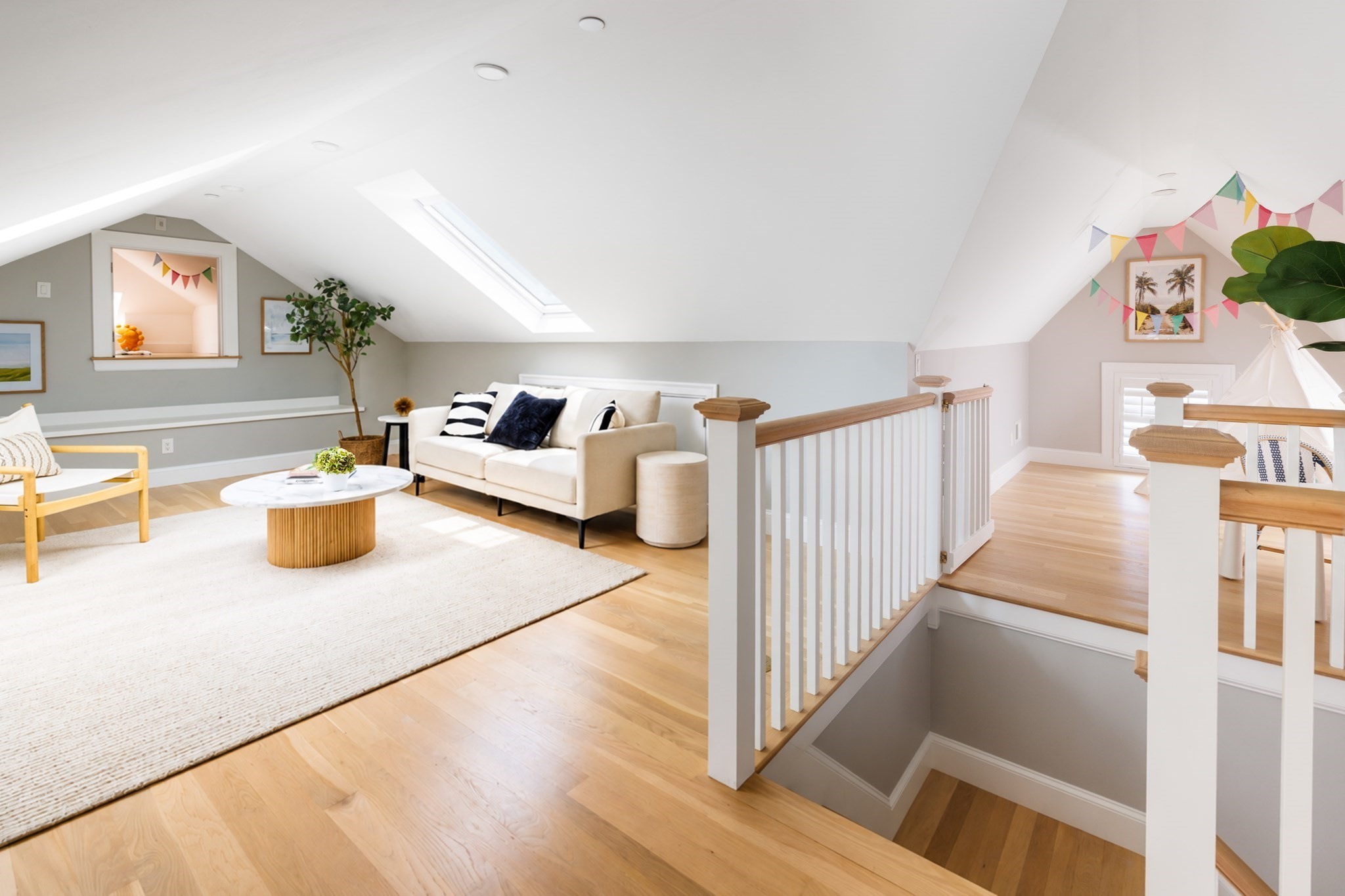 29 Elm St # 3