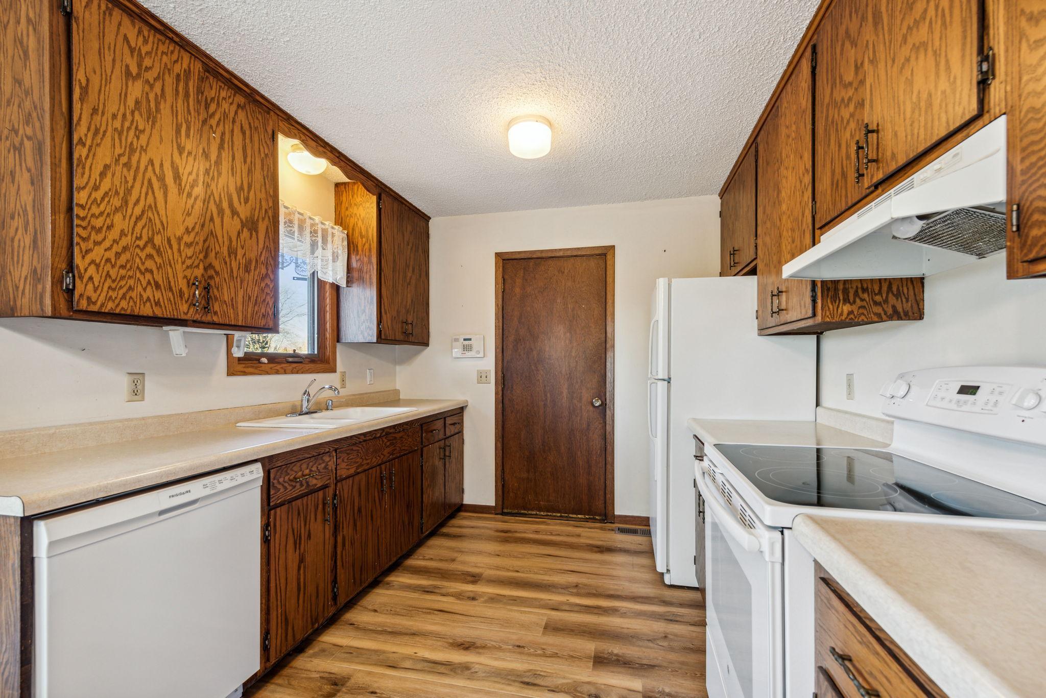 15001 Charlston Avenue W