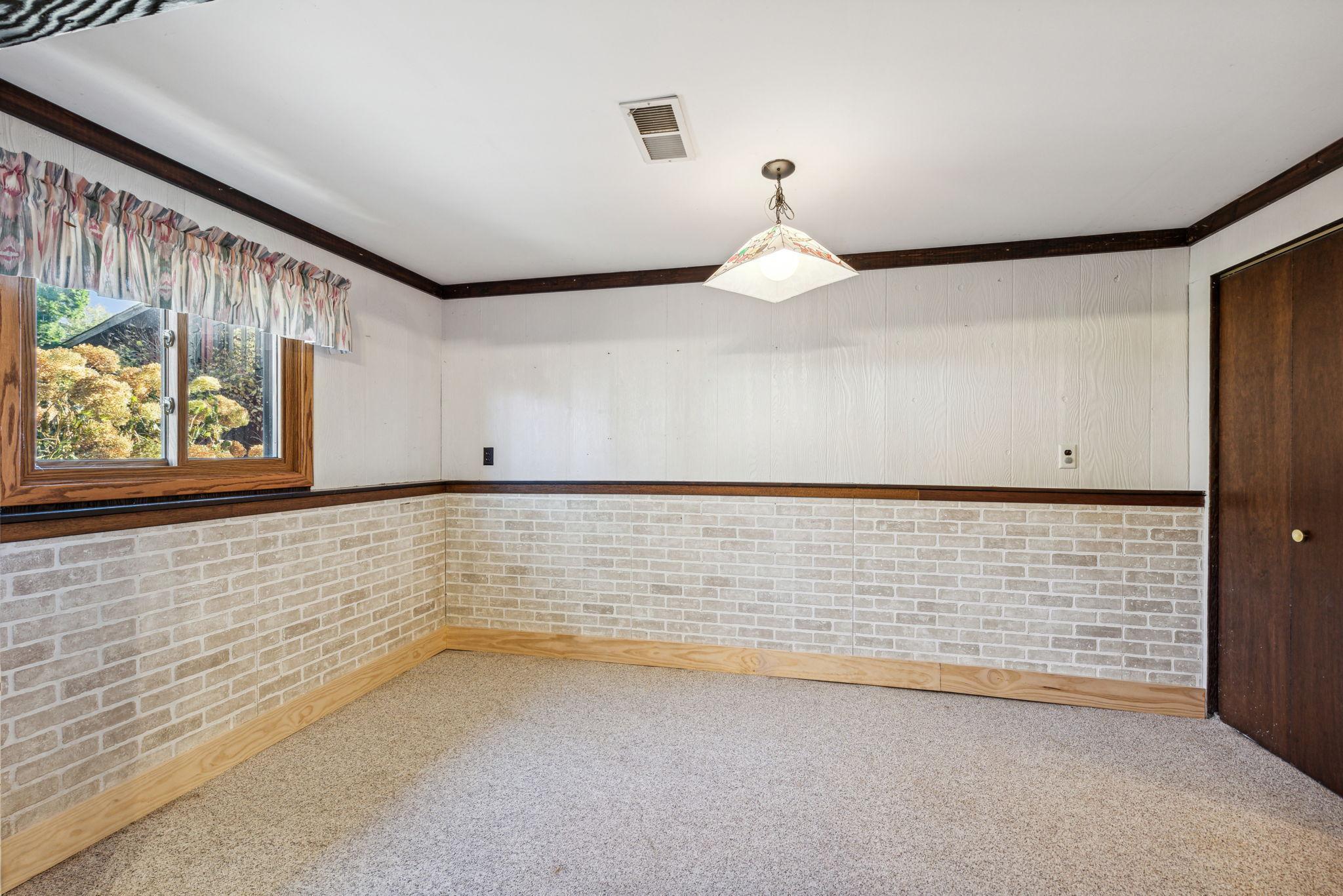 15001 Charlston Avenue W