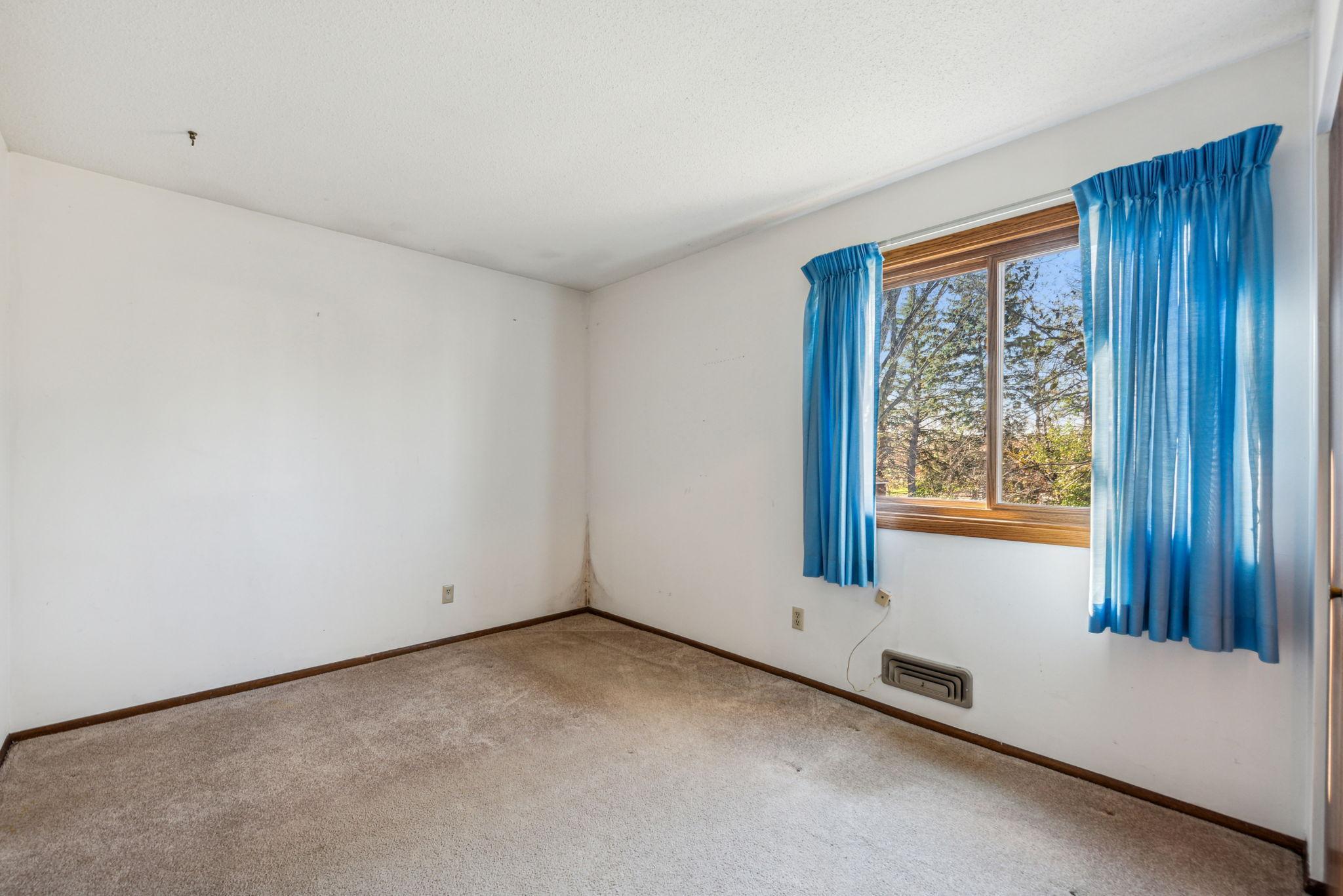 15001 Charlston Avenue W