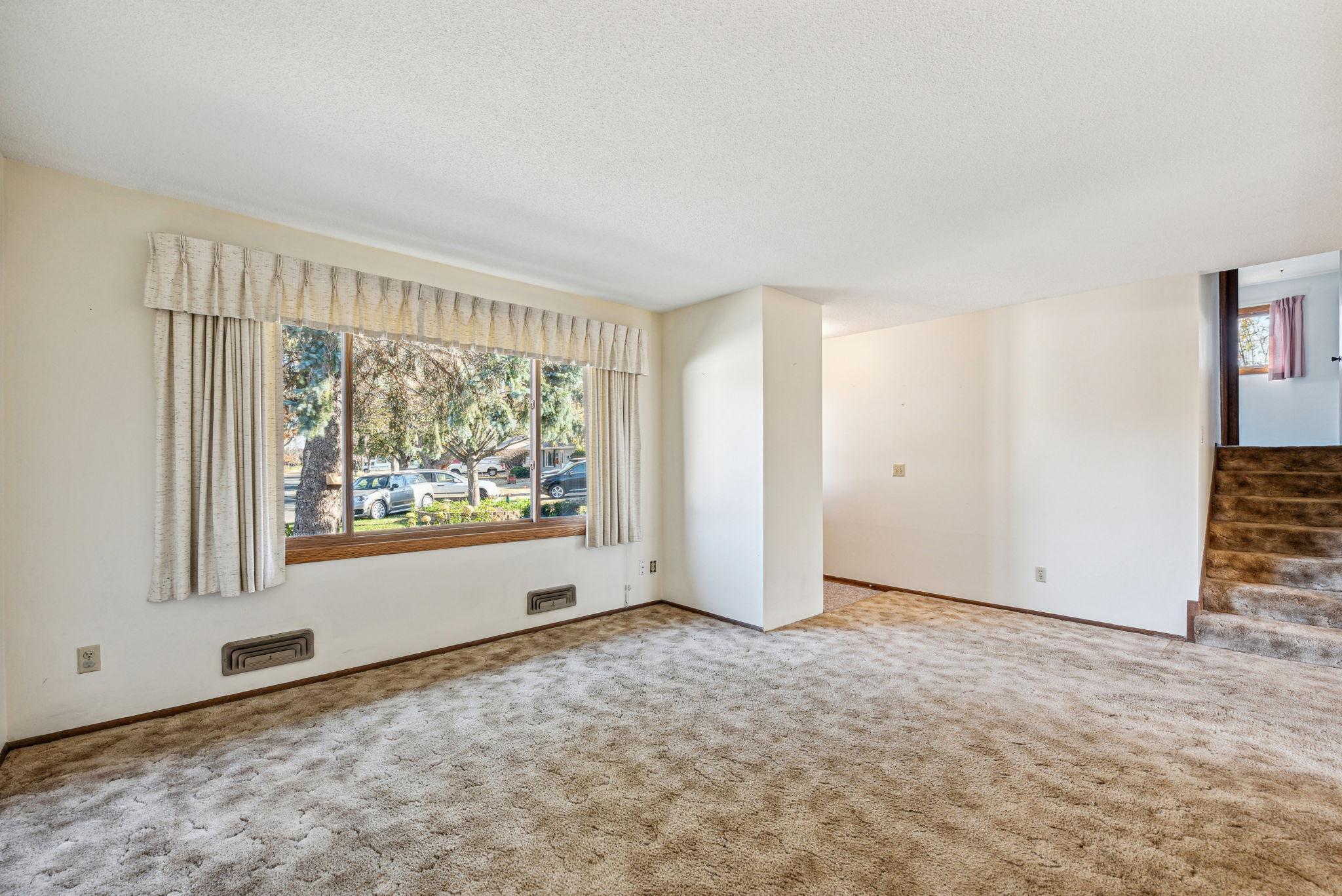 15001 Charlston Avenue W