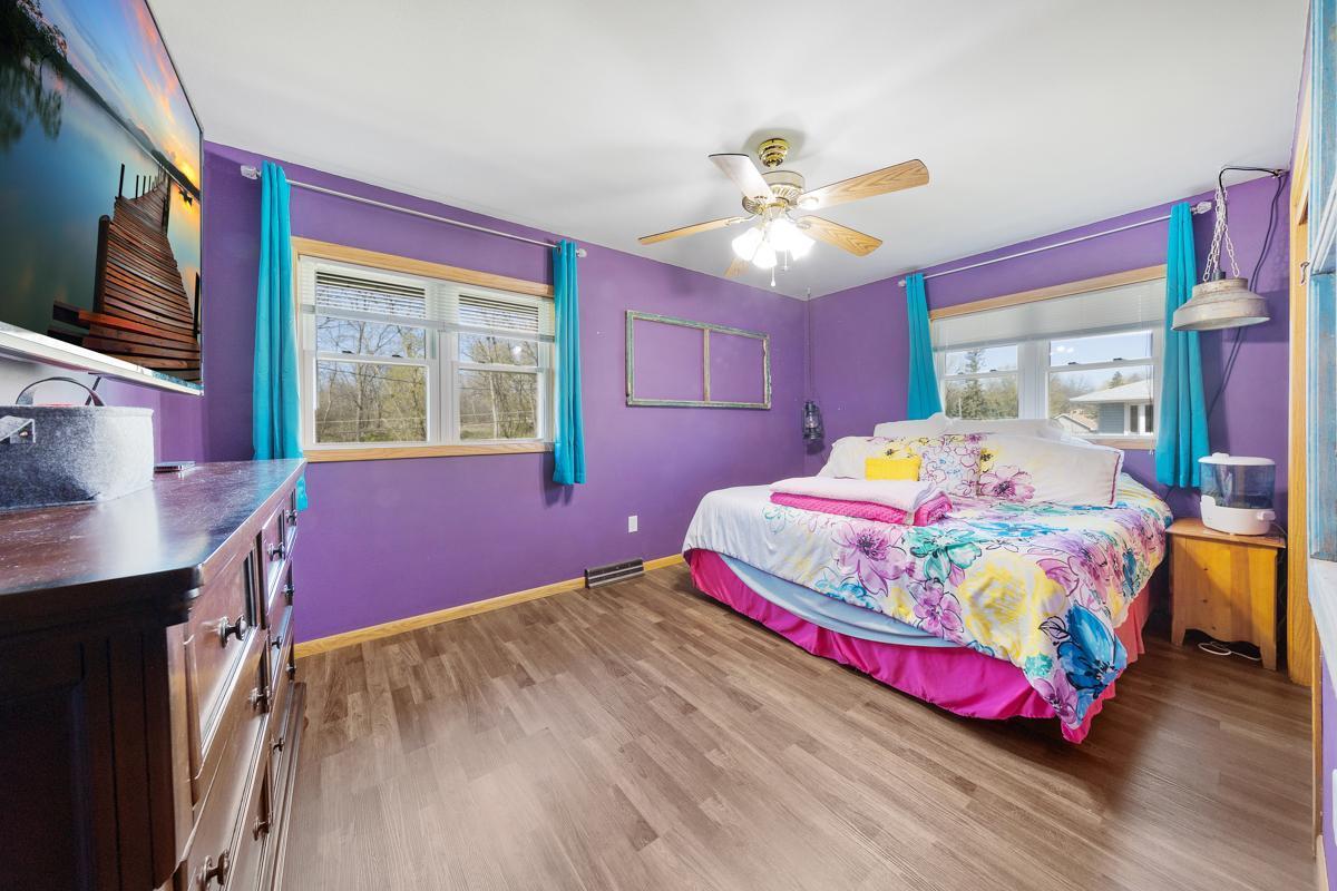 13816 Thomas Avenue S