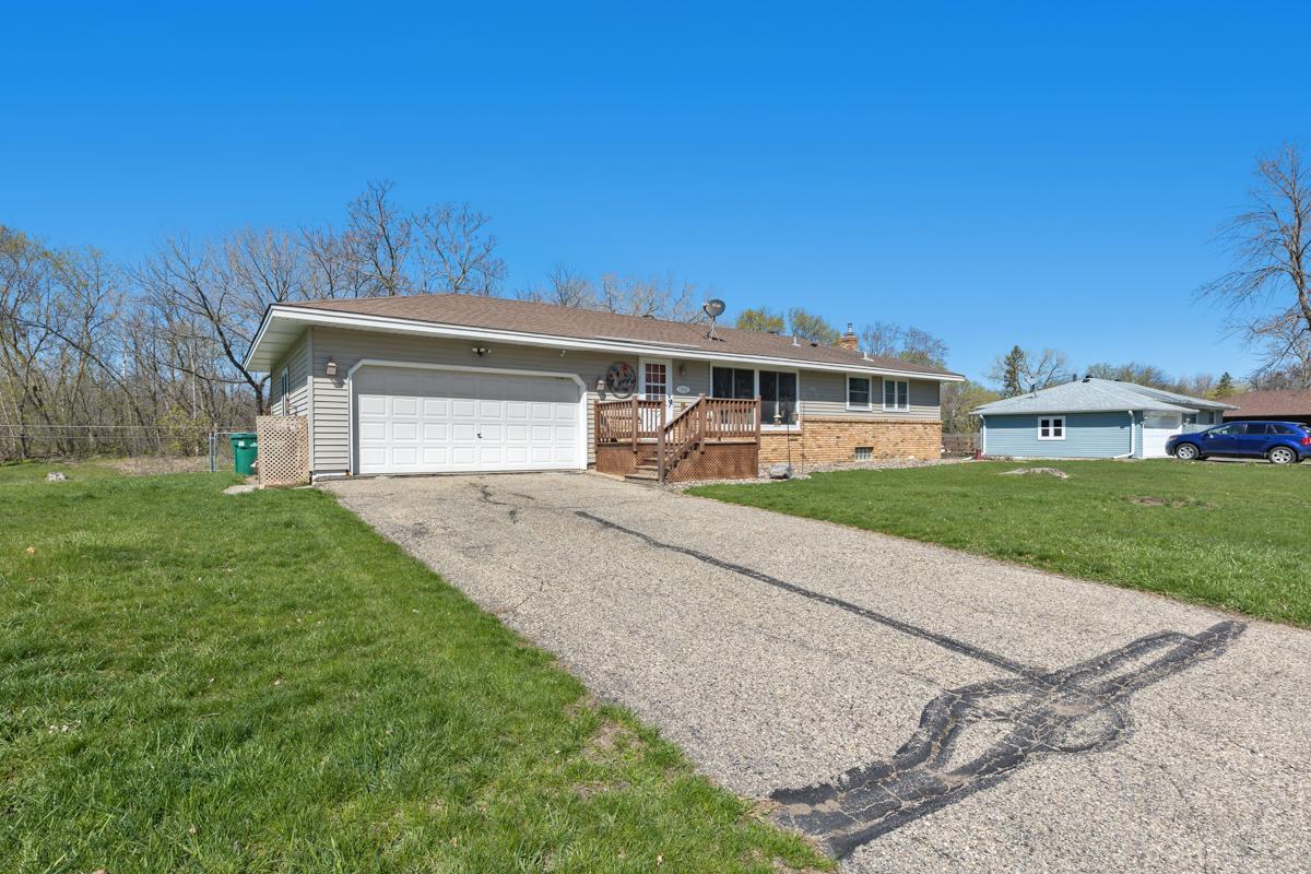 13816 Thomas Avenue S