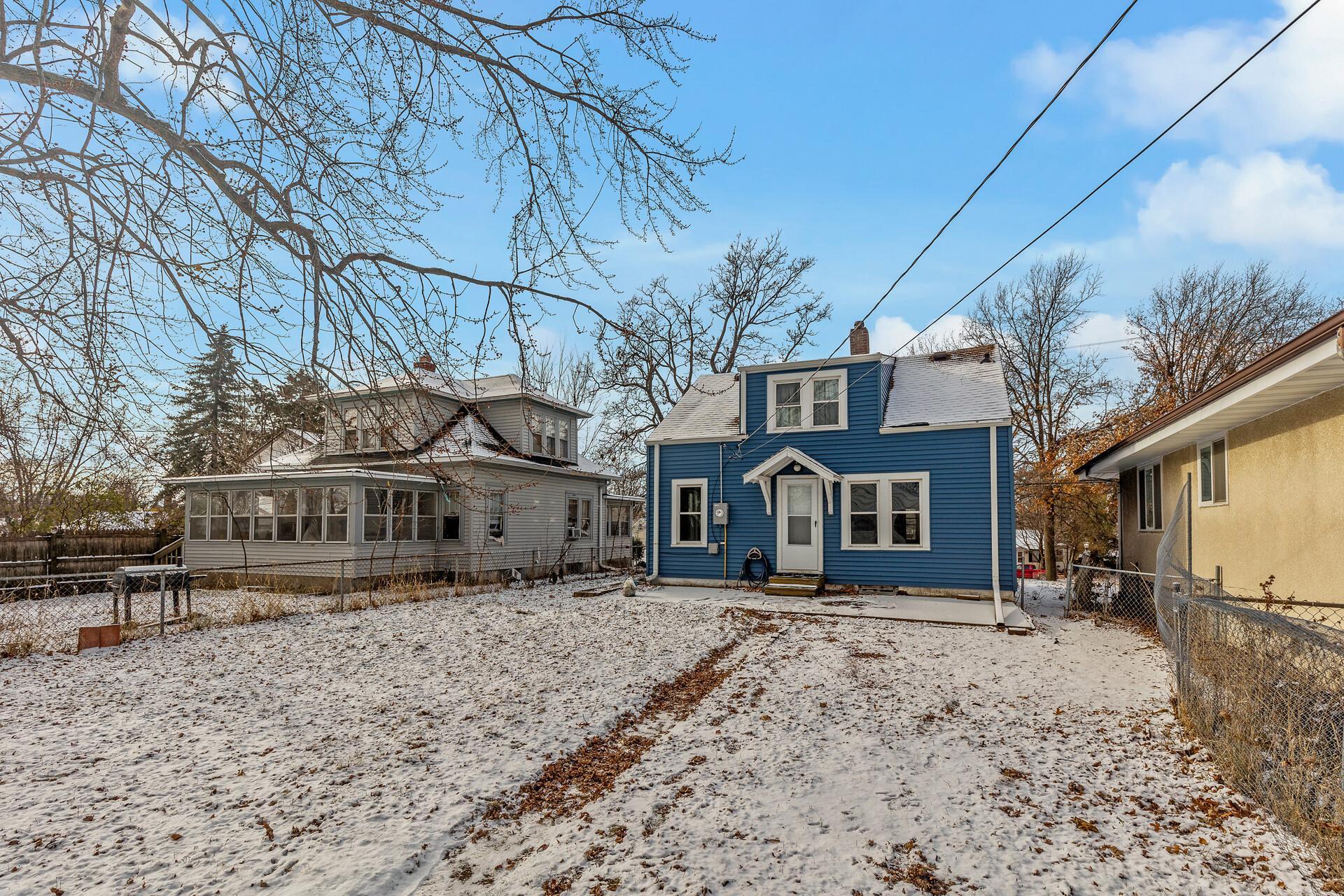 1394 Furness Parkway