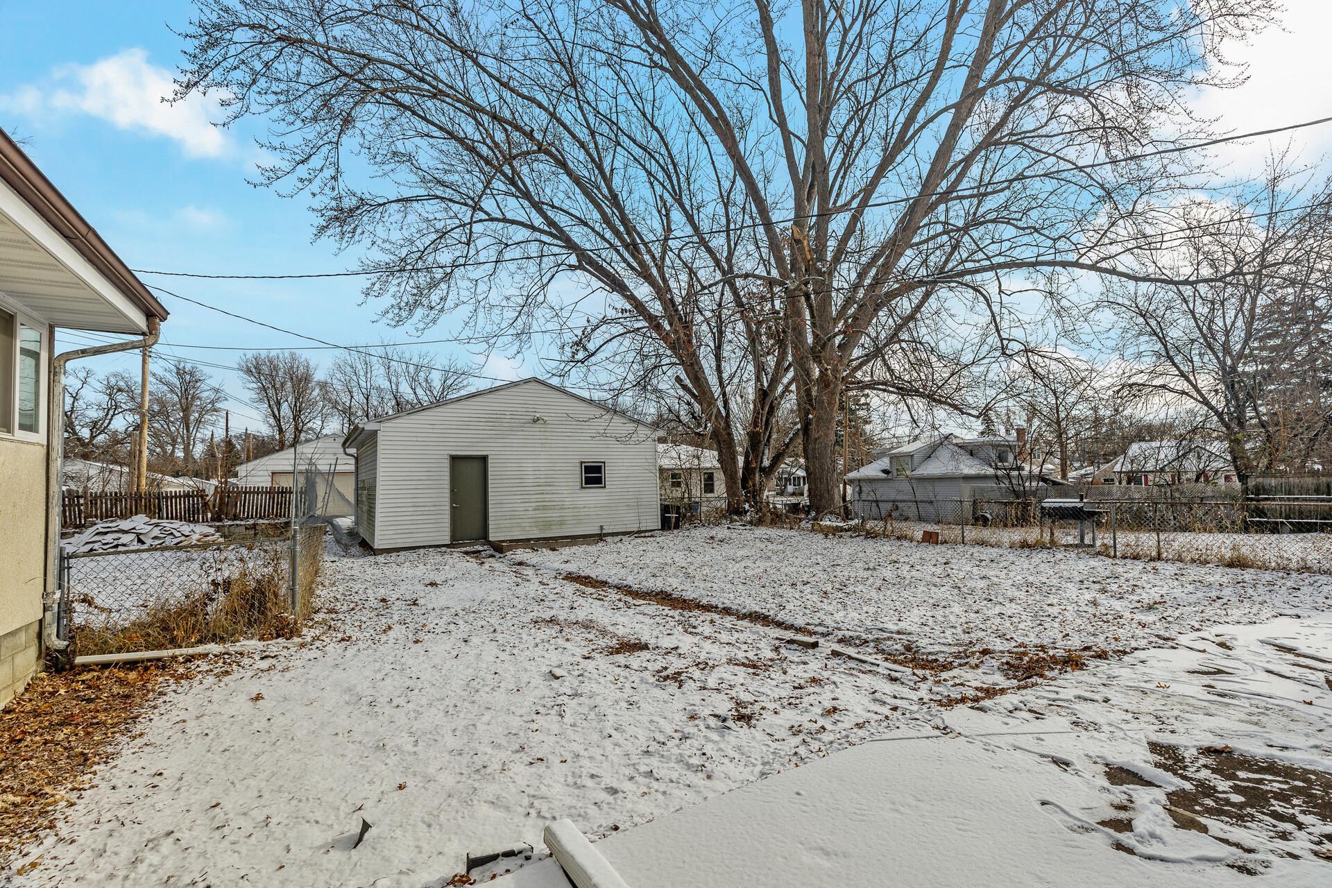 1394 Furness Parkway