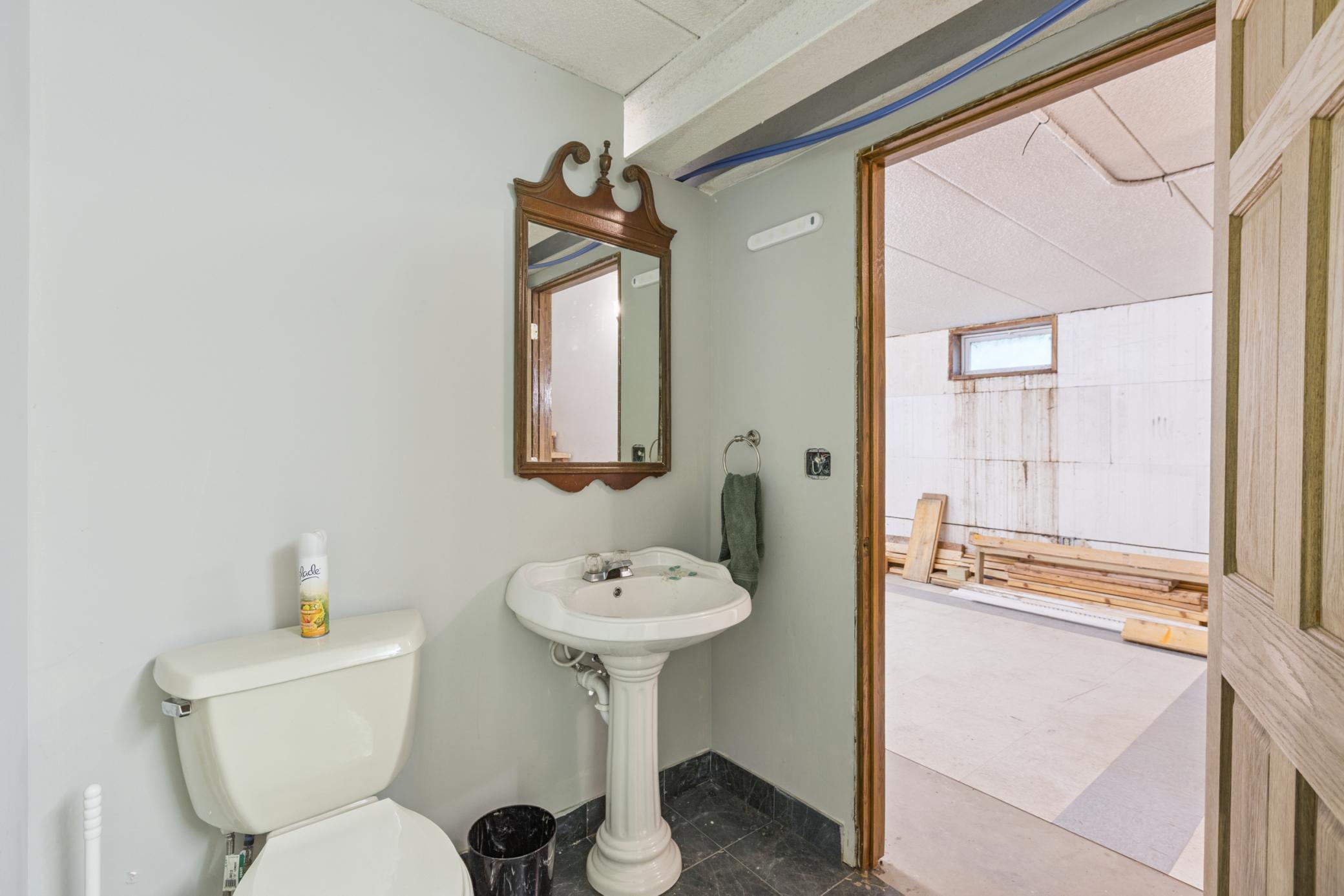 9104 Rachel Shores SW