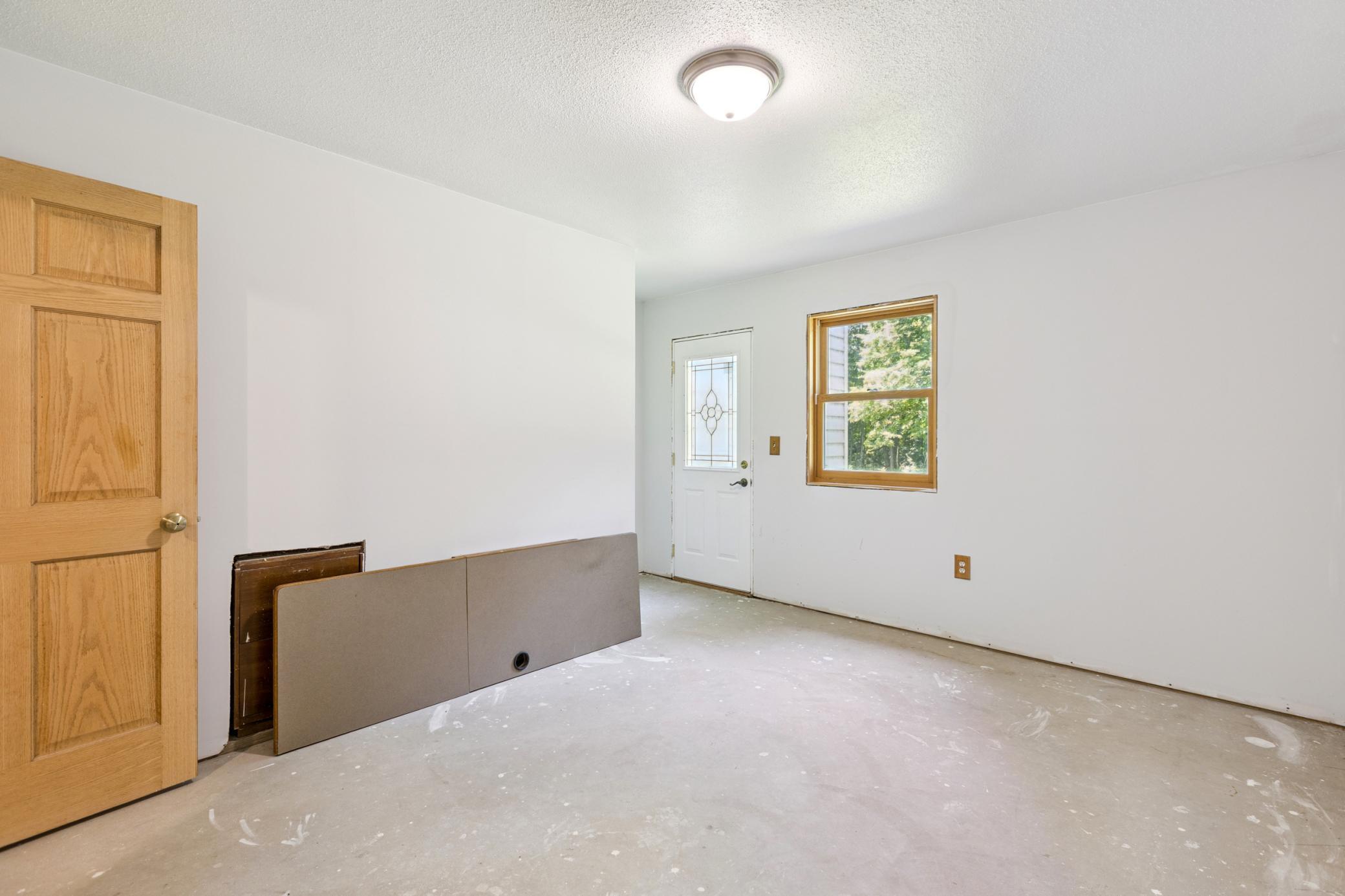 9104 Rachel Shores SW