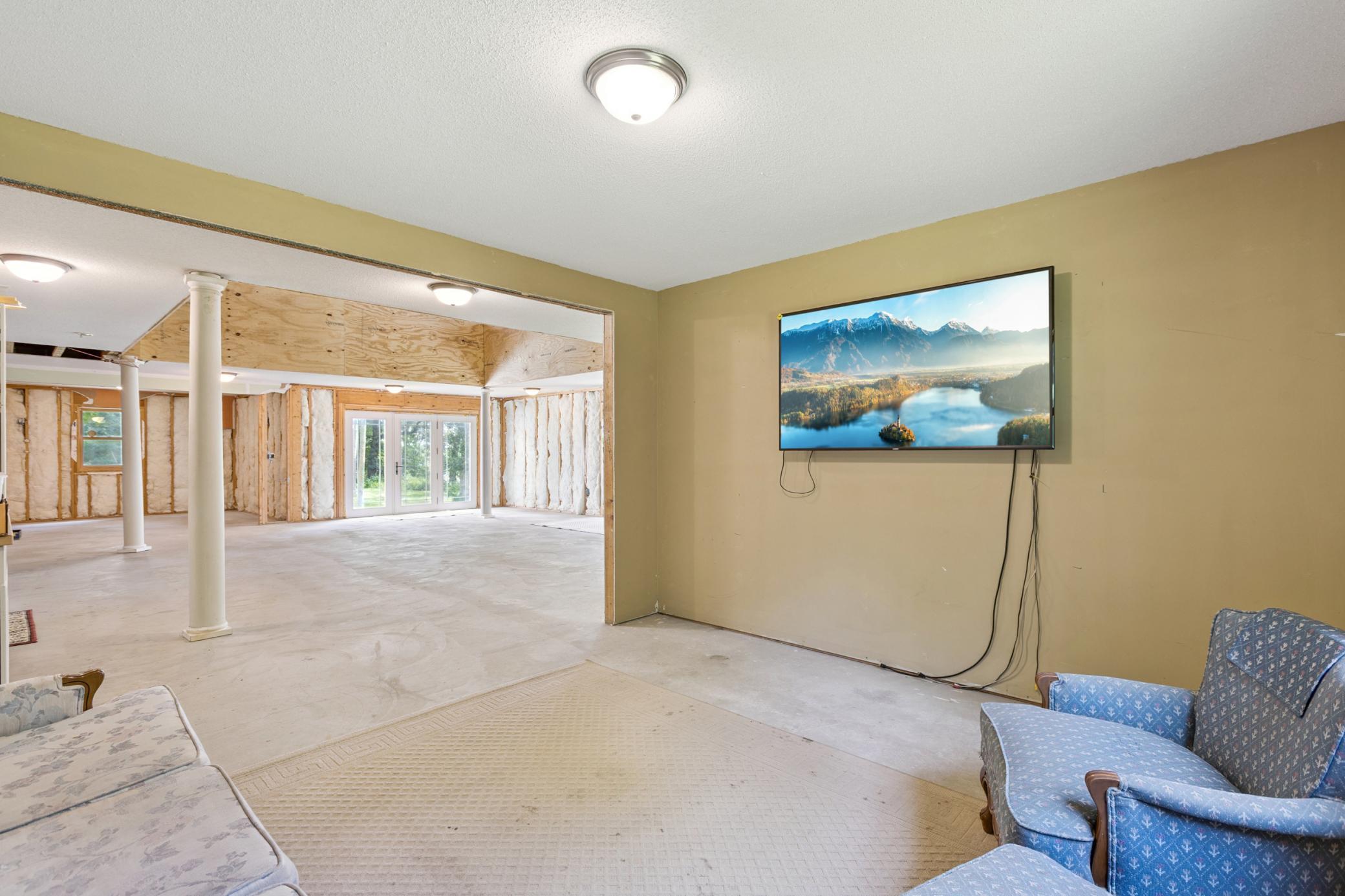 9104 Rachel Shores SW