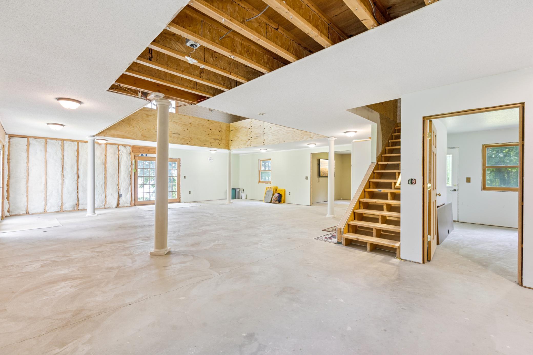 9104 Rachel Shores SW