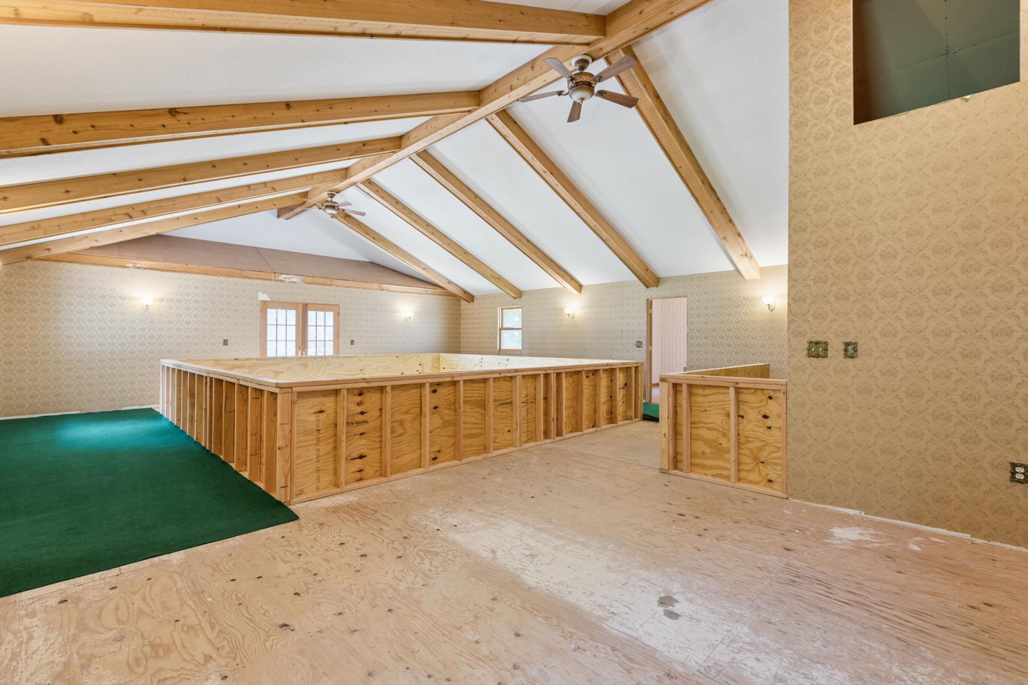 9104 Rachel Shores SW