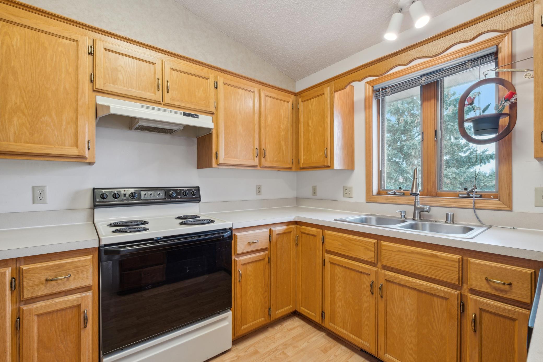 8900 Douglas Drive N