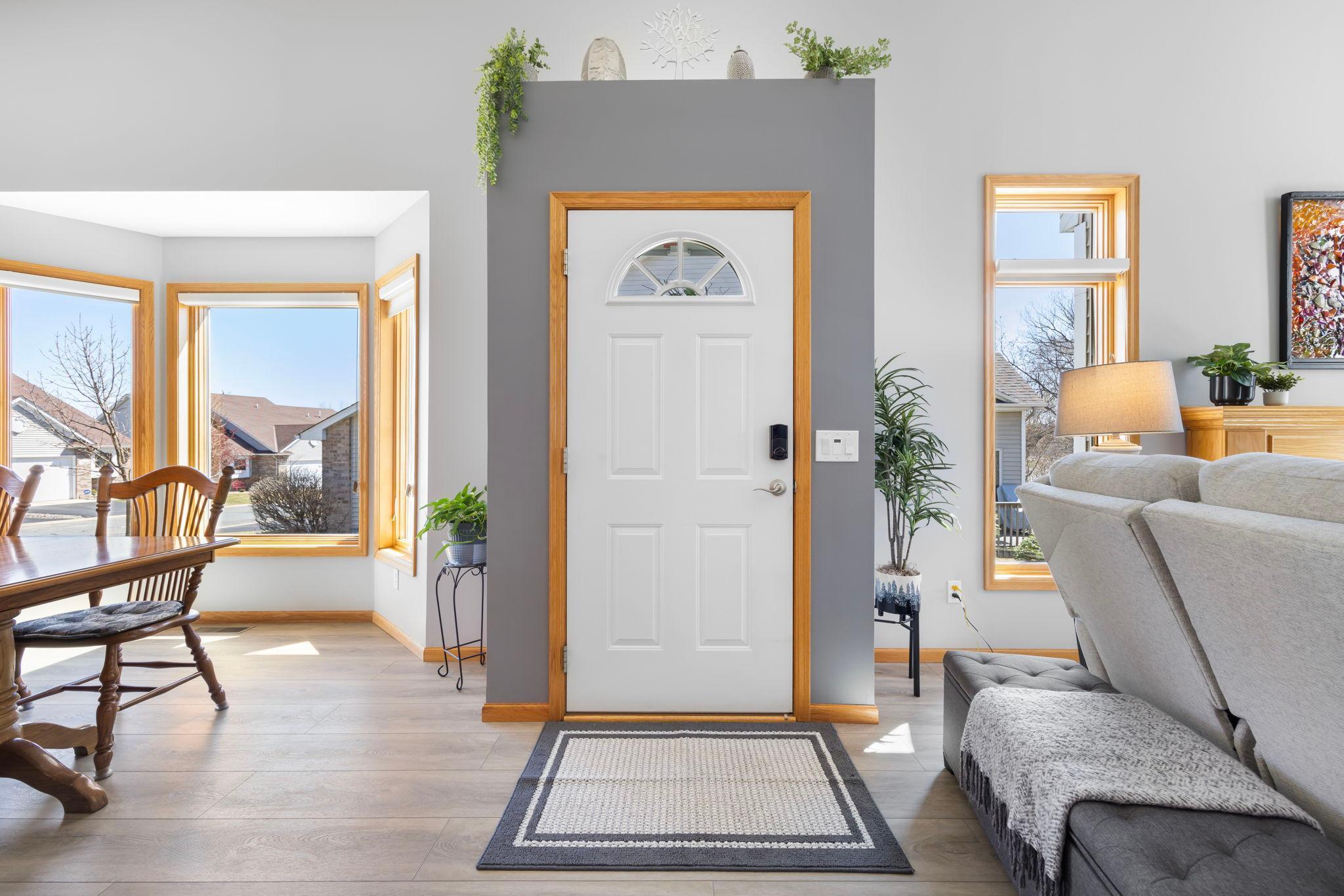 7265 Lake Ridge Drive