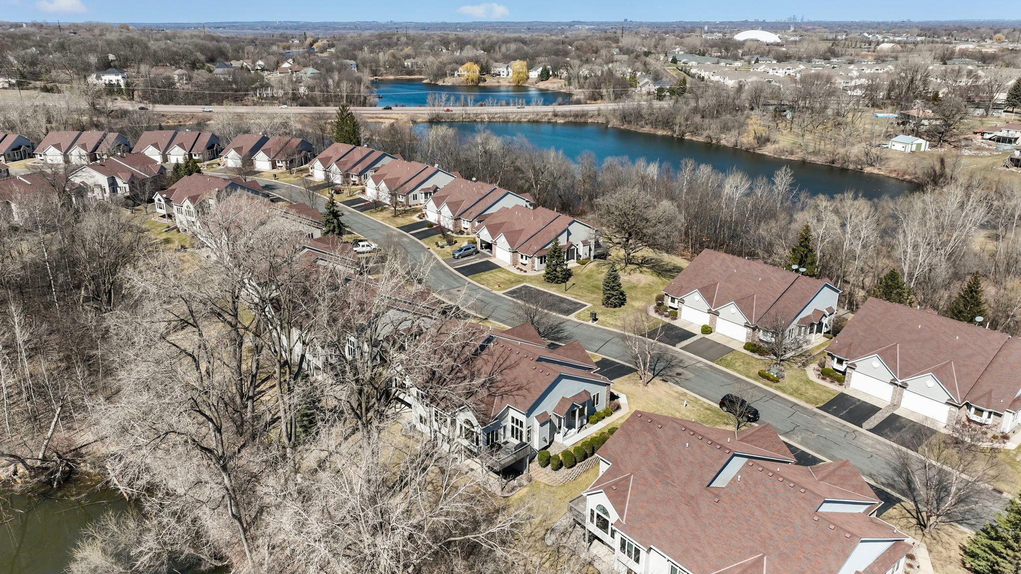 7265 Lake Ridge Drive