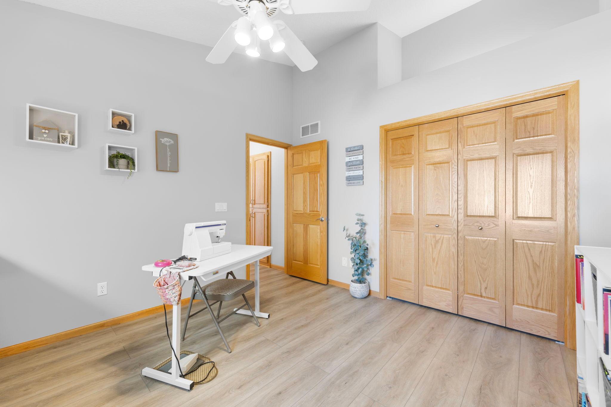 7265 Lake Ridge Drive