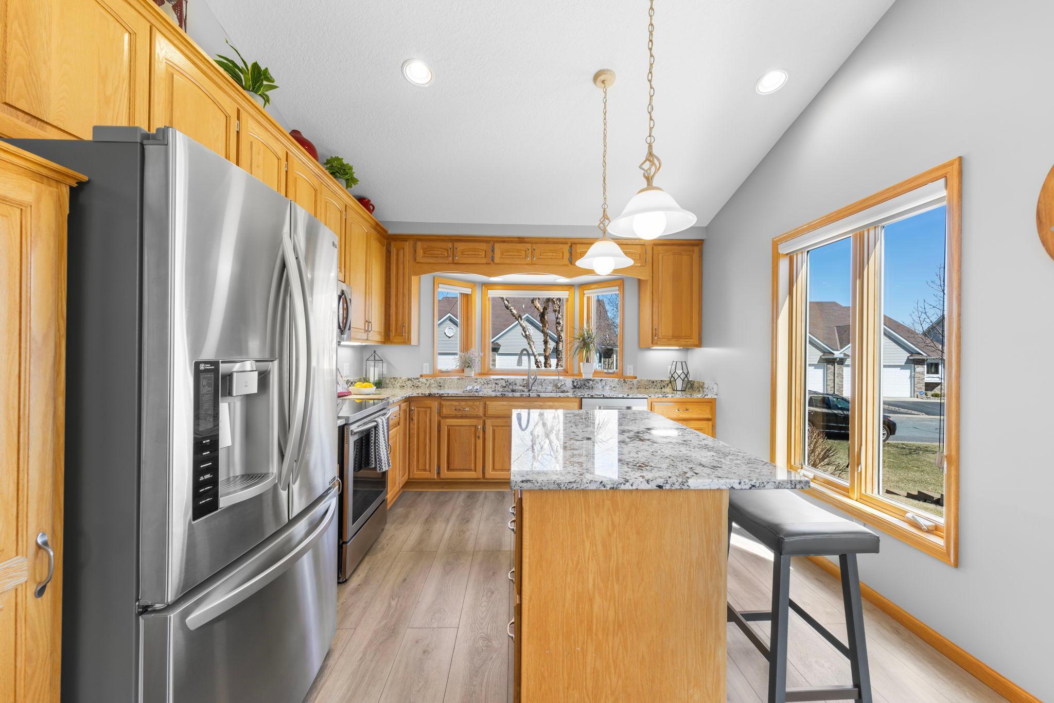 7265 Lake Ridge Drive