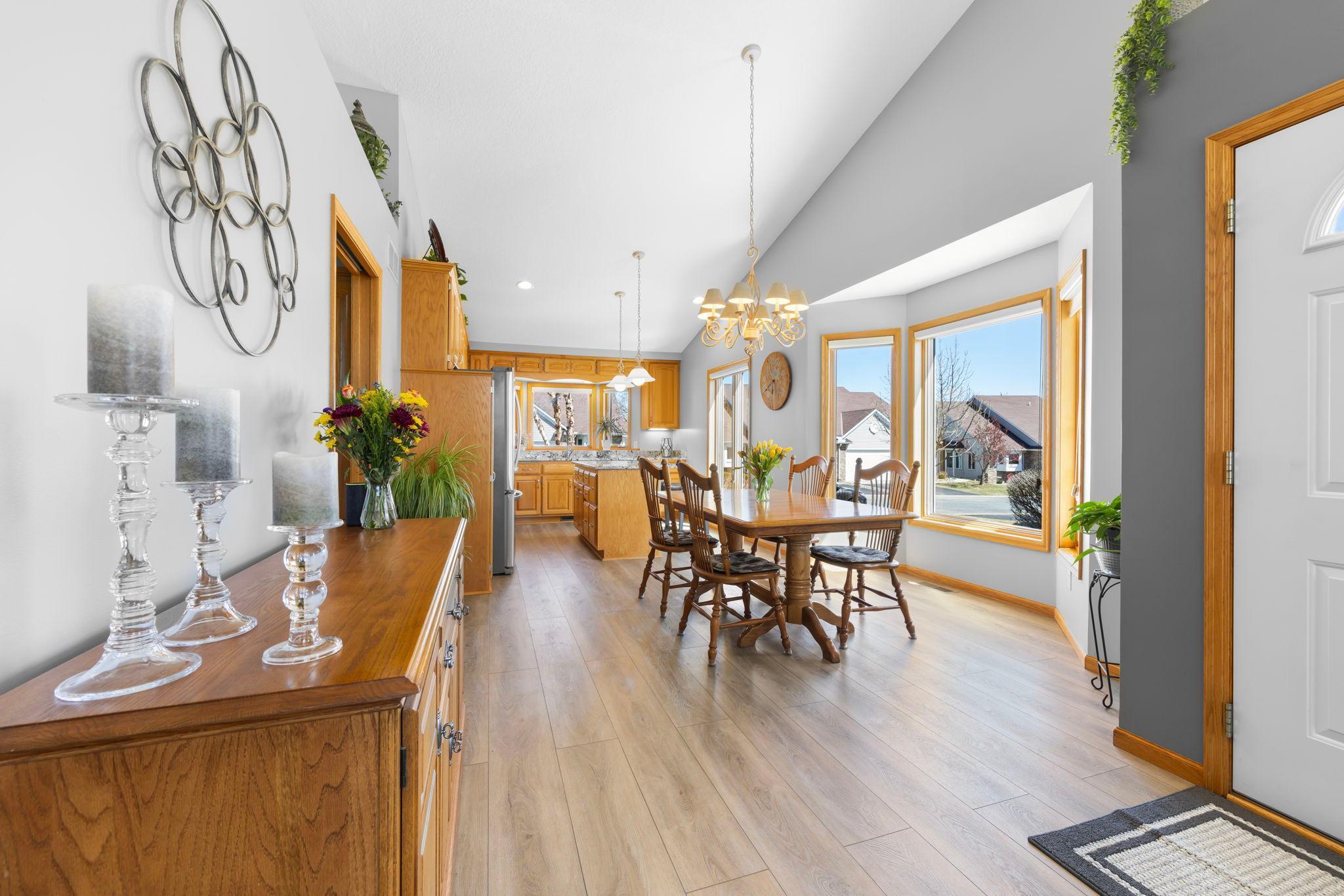 7265 Lake Ridge Drive