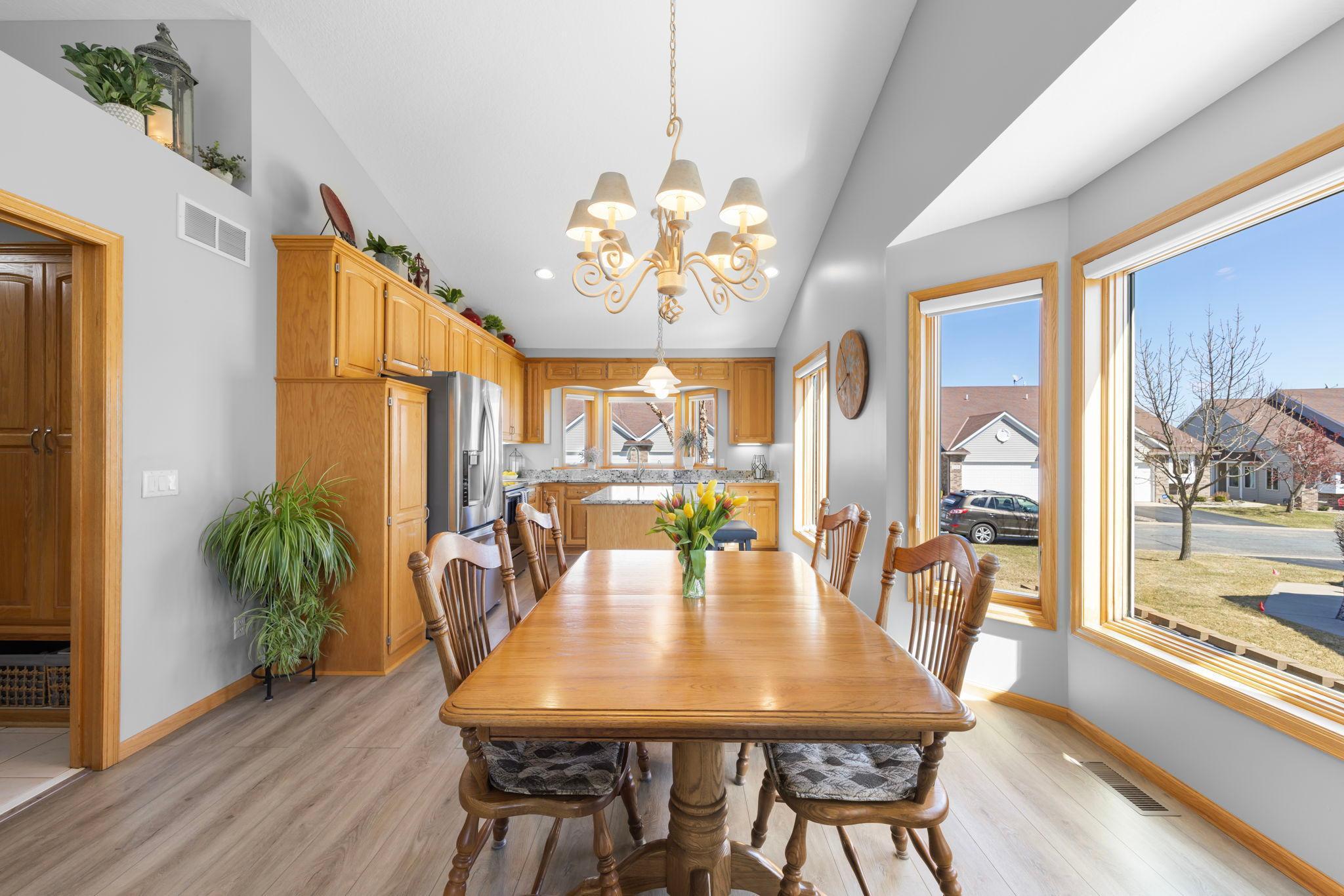 7265 Lake Ridge Drive