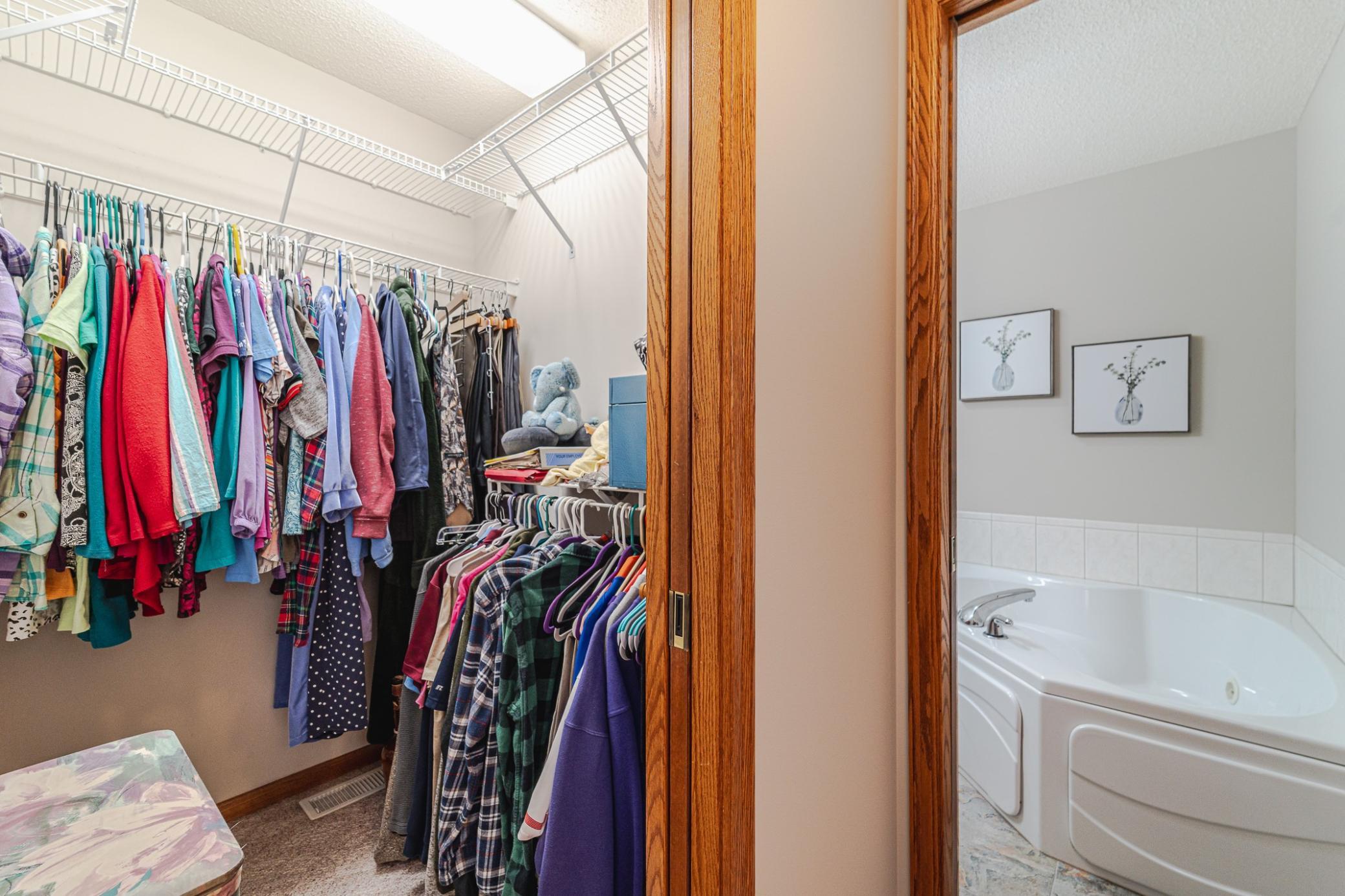 17081 Pheasant Meadow Lane SW