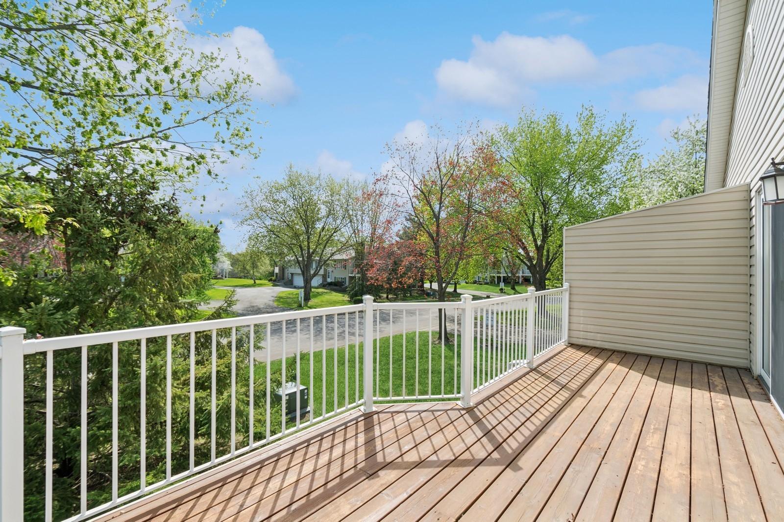 9926 Cavell Avenue S