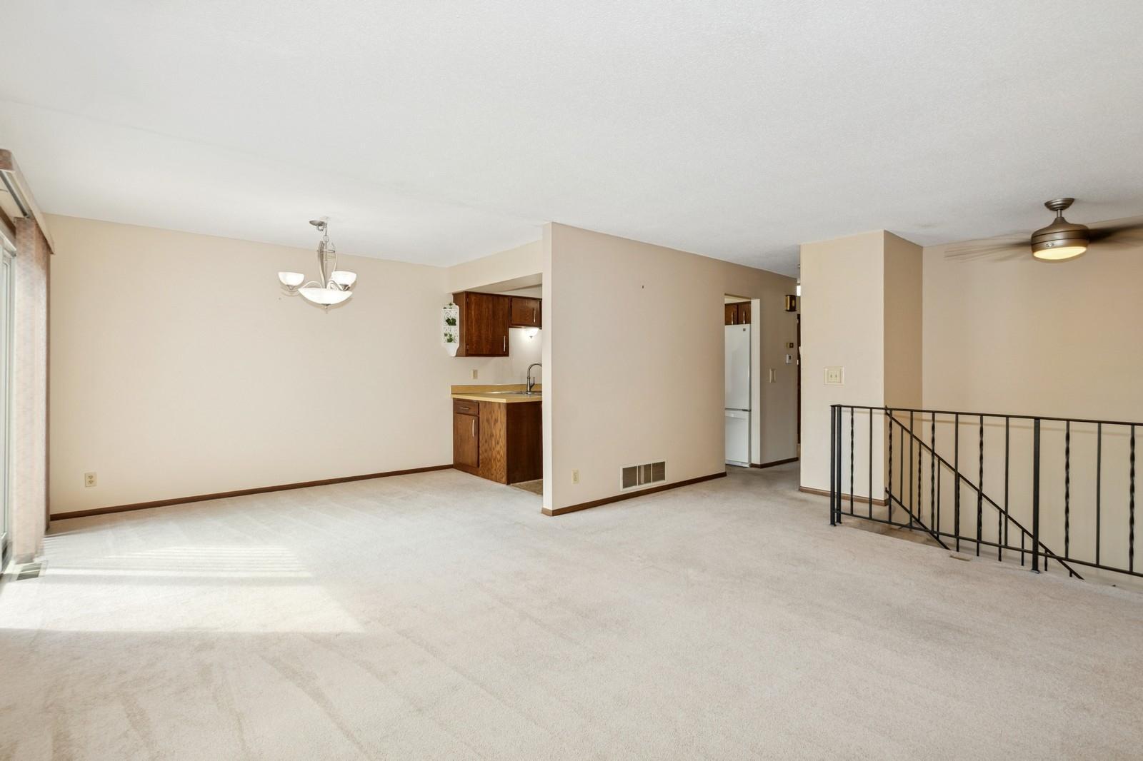 9926 Cavell Avenue S