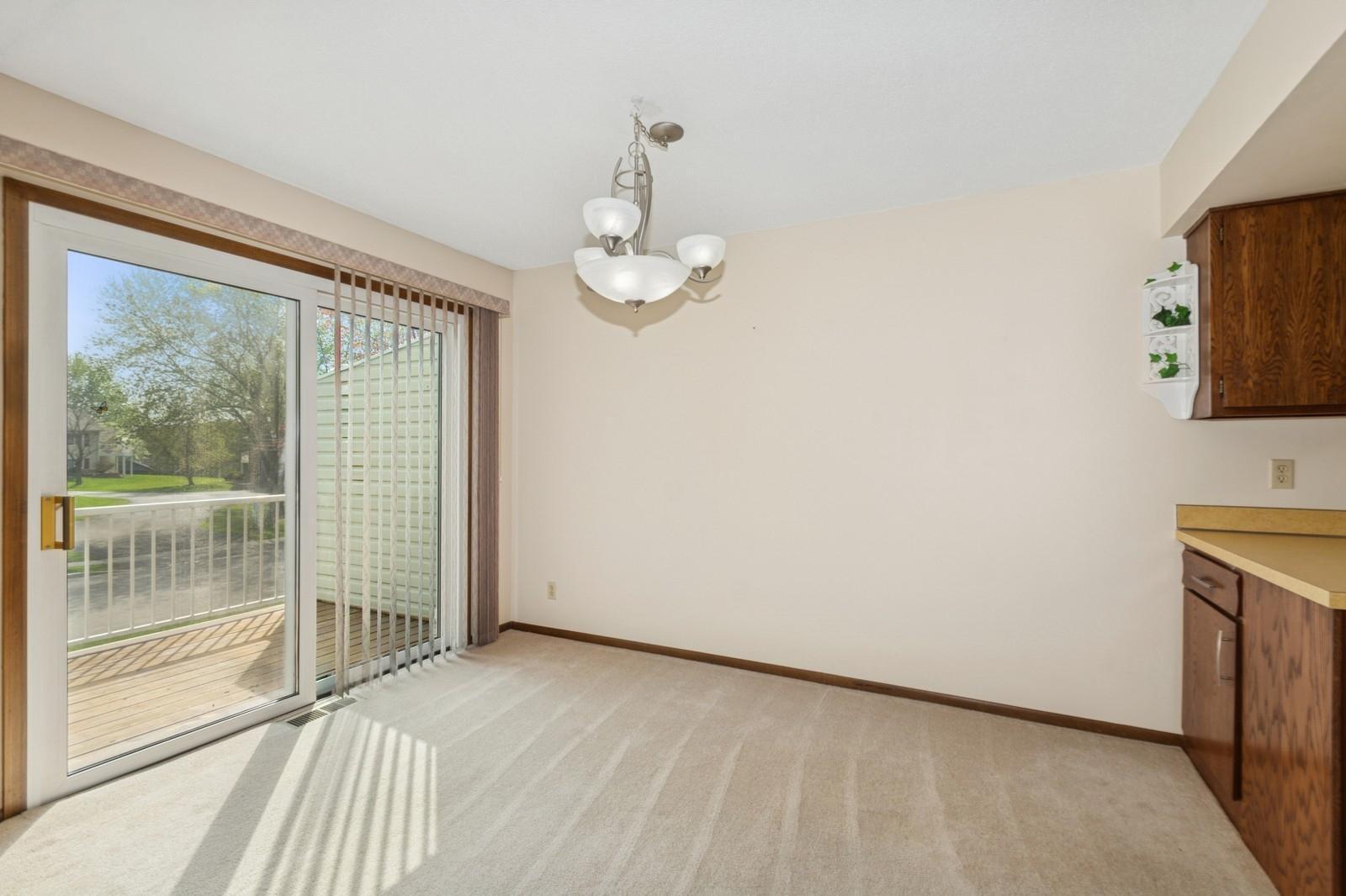 9926 Cavell Avenue S