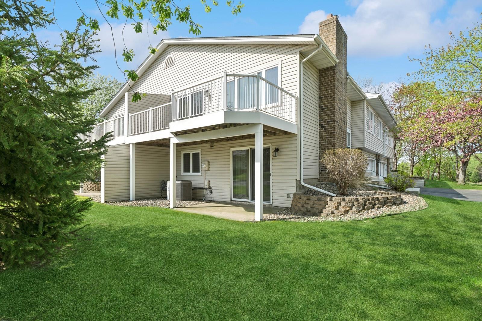 9926 Cavell Avenue S