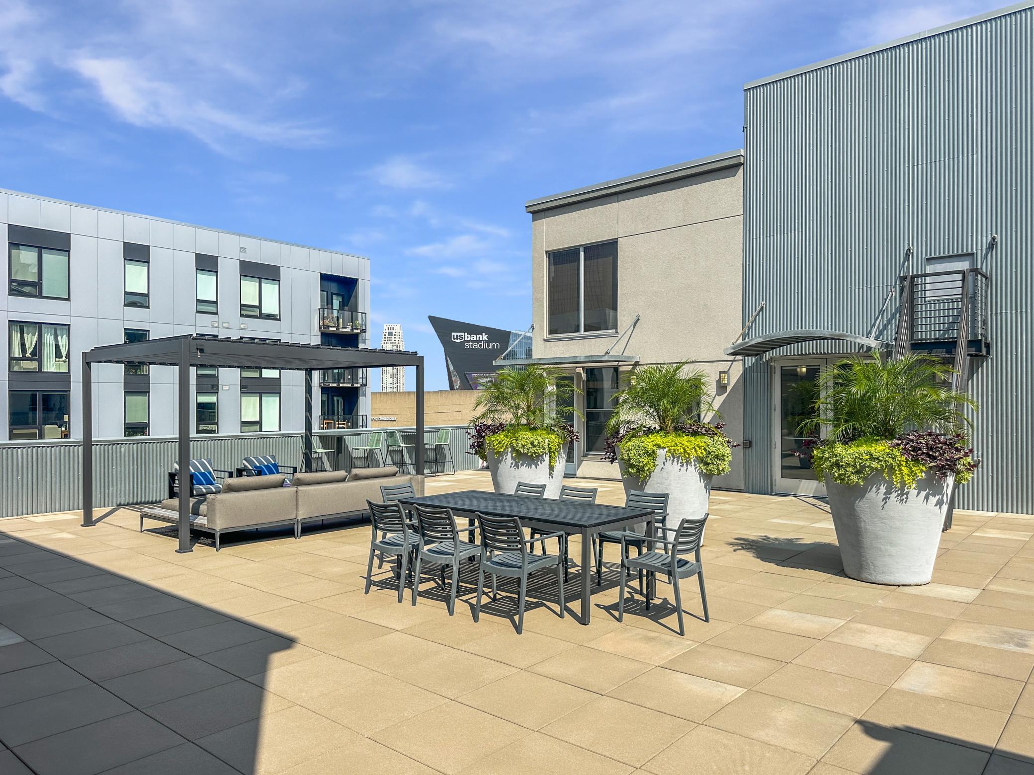 521 S 7th Street Unit: 416